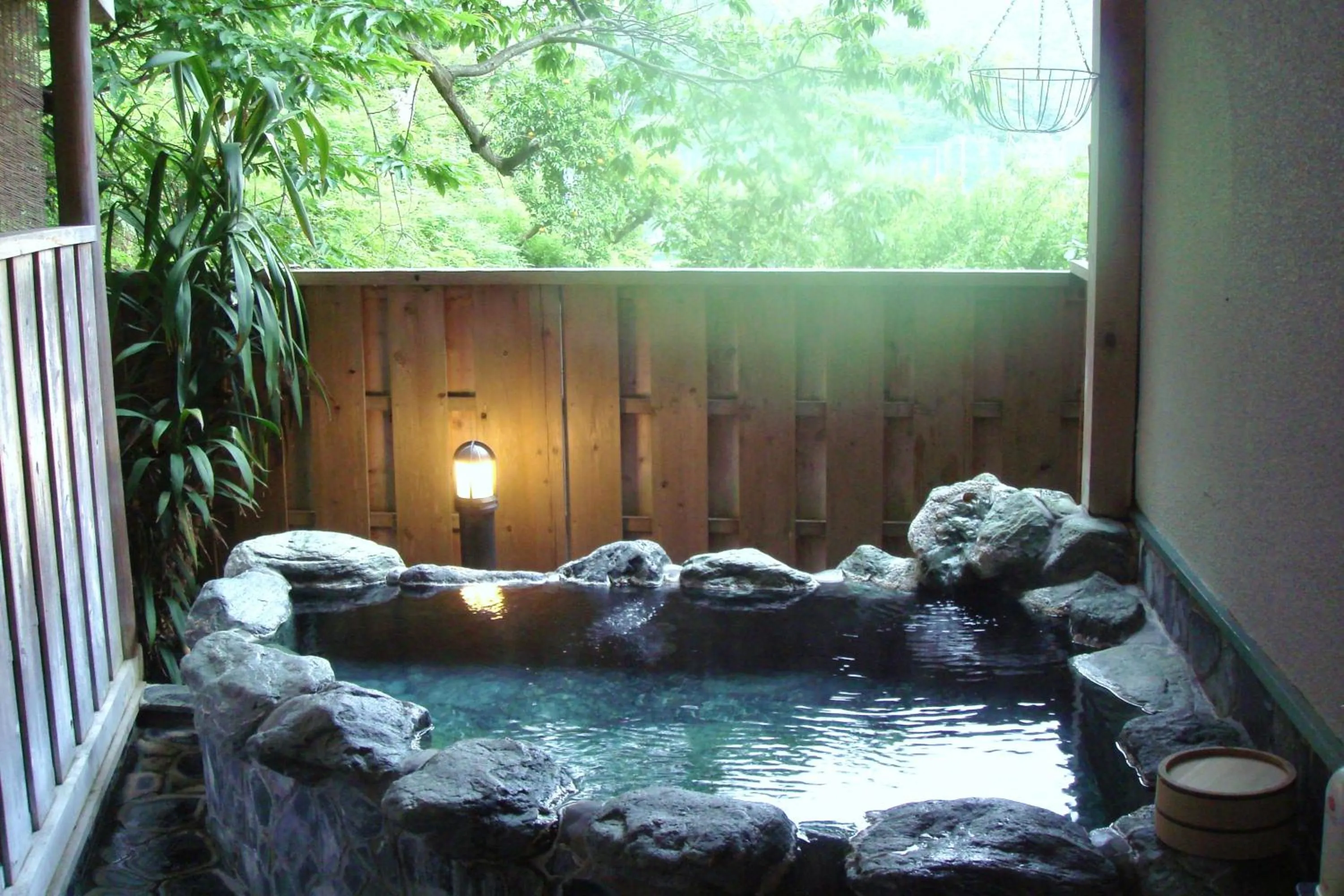 Area and facilities in Hoshi Meguri