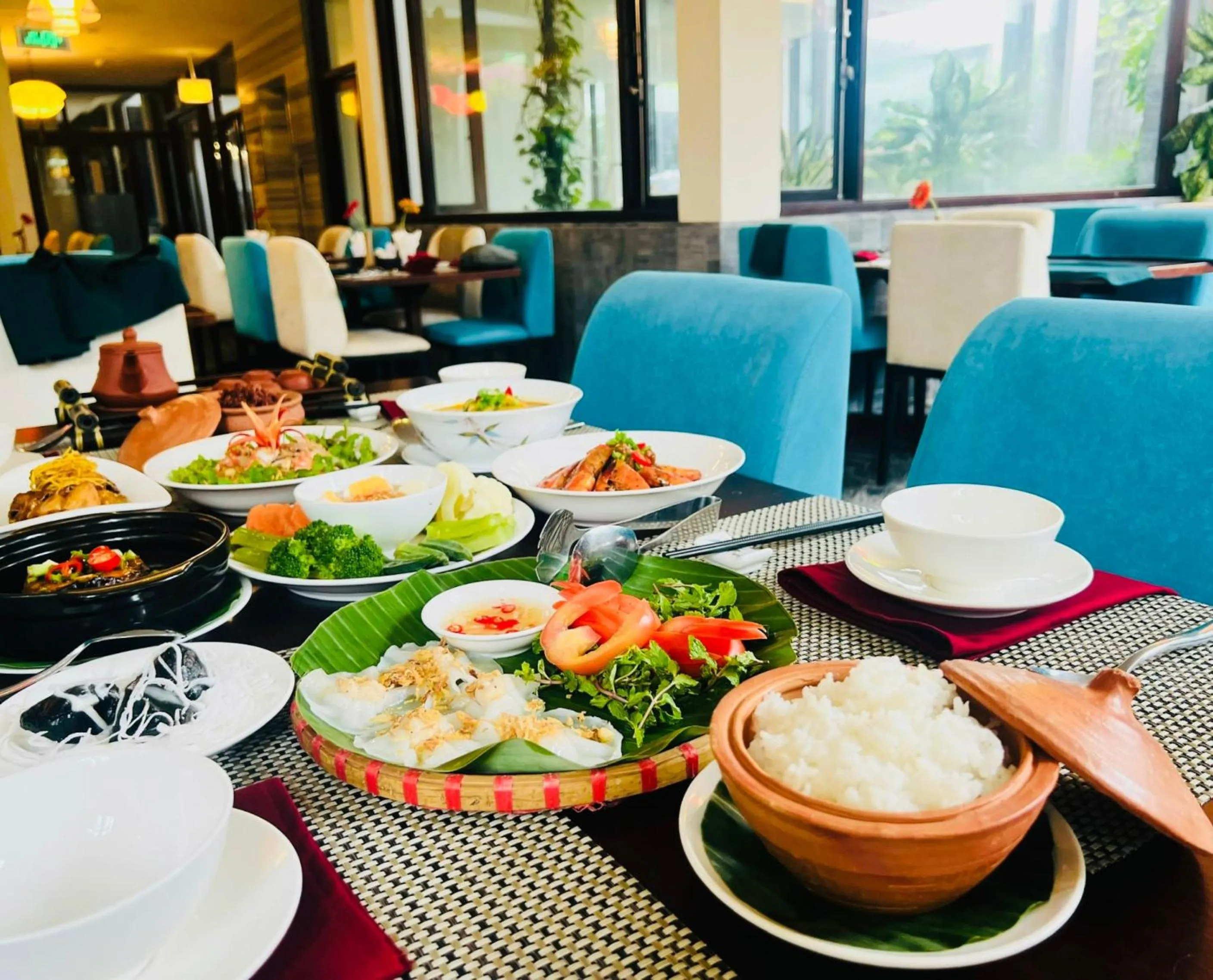 Restaurant/places to eat in Happy Life Memories Hoi An Hotel & Spa