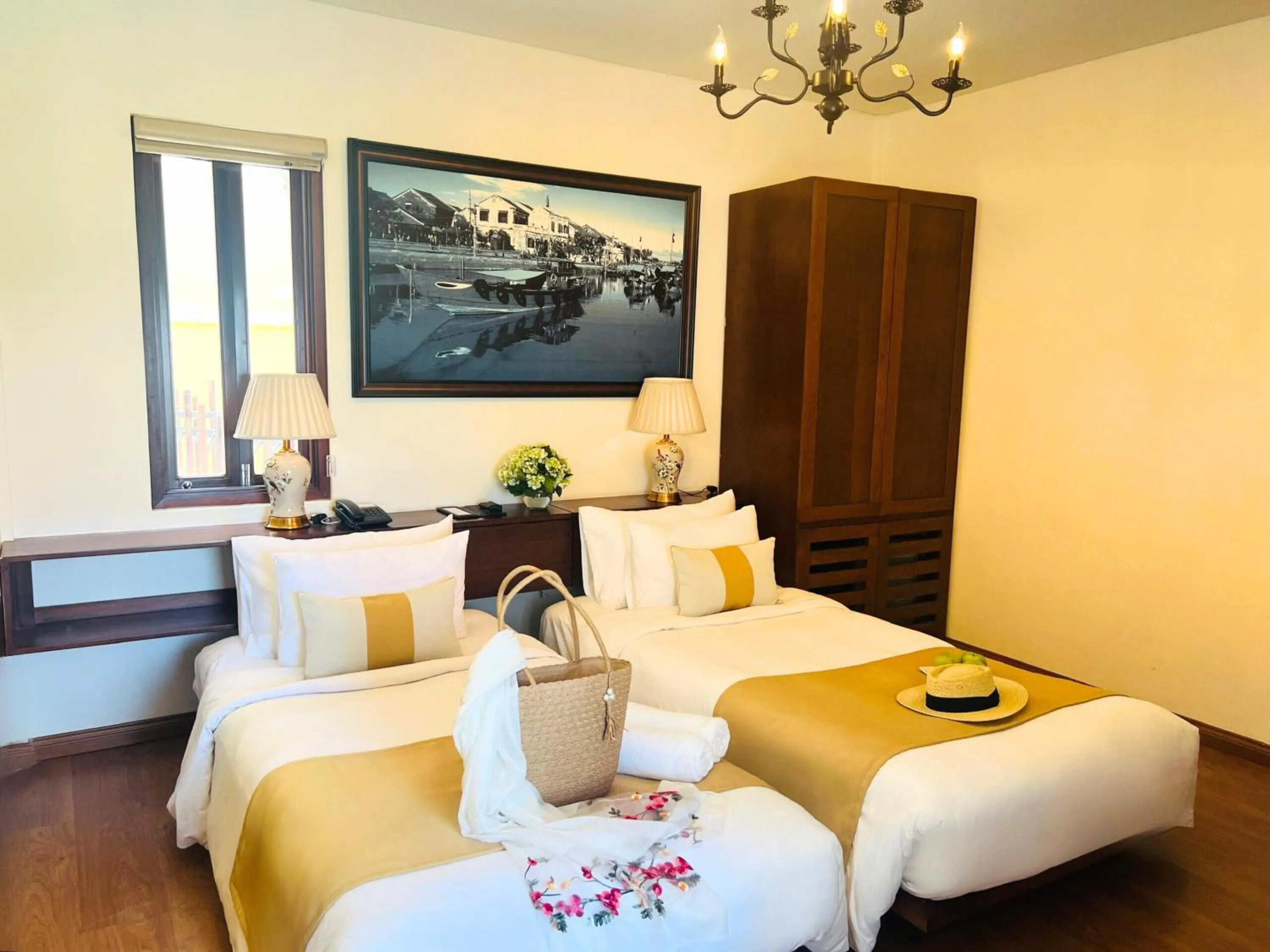 Bed in Happy Life Memories Hoi An Hotel & Spa
