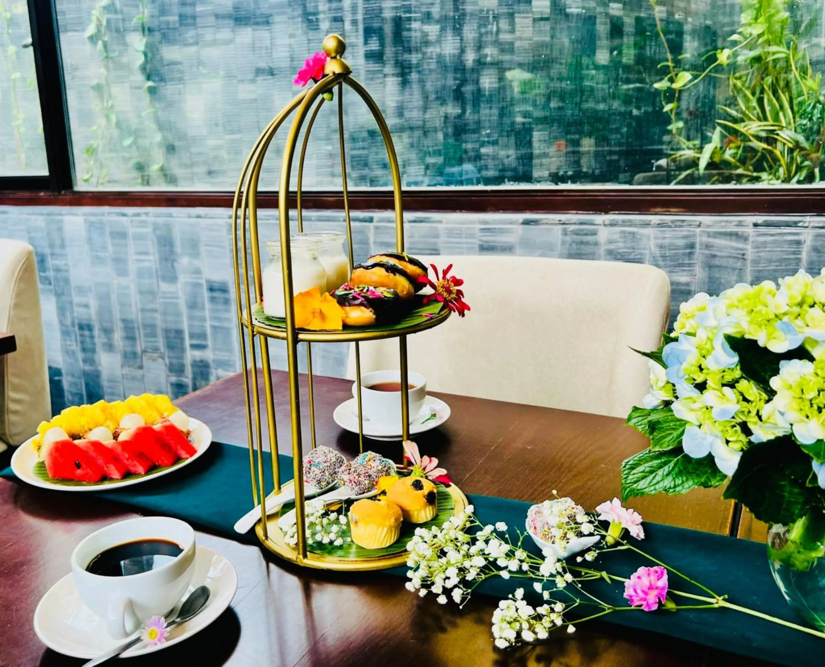 room service in Happy Life Memories Hoi An Hotel & Spa