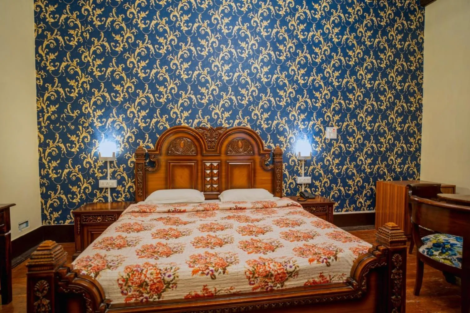 Bedroom, Bed in The Hive Cottage By Royal Collection Hotels