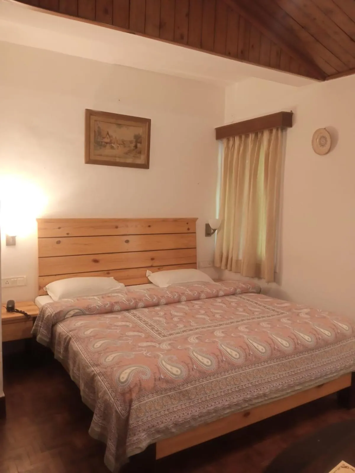 Photo of the whole room, Bed in The Hive Cottage By Royal Collection Hotels