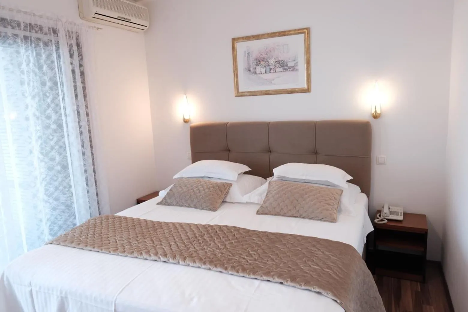 Bed in Hotel Vila Tina