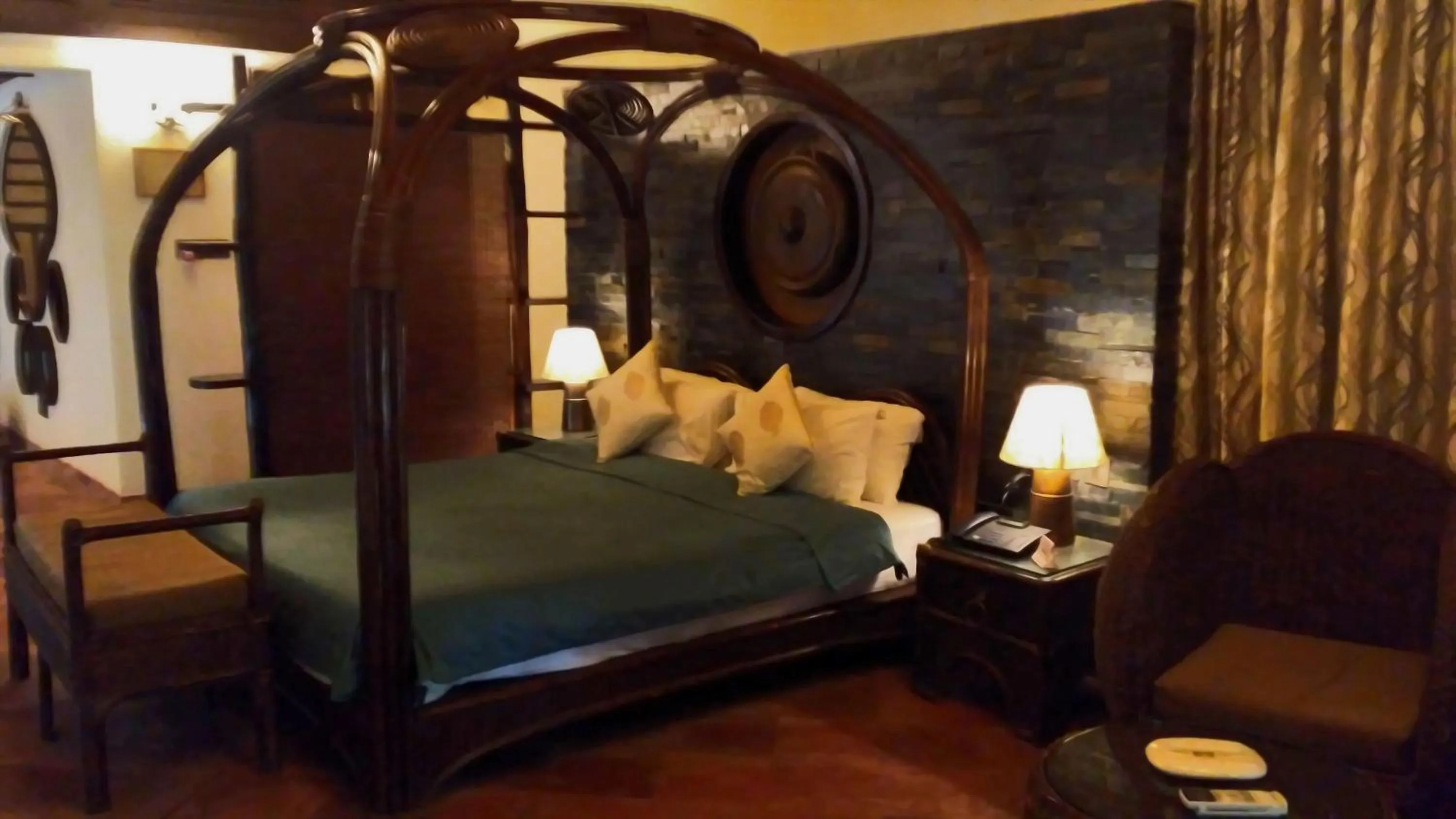 Bedroom, Bed in Syna Tiger Resort Bandhavgarh