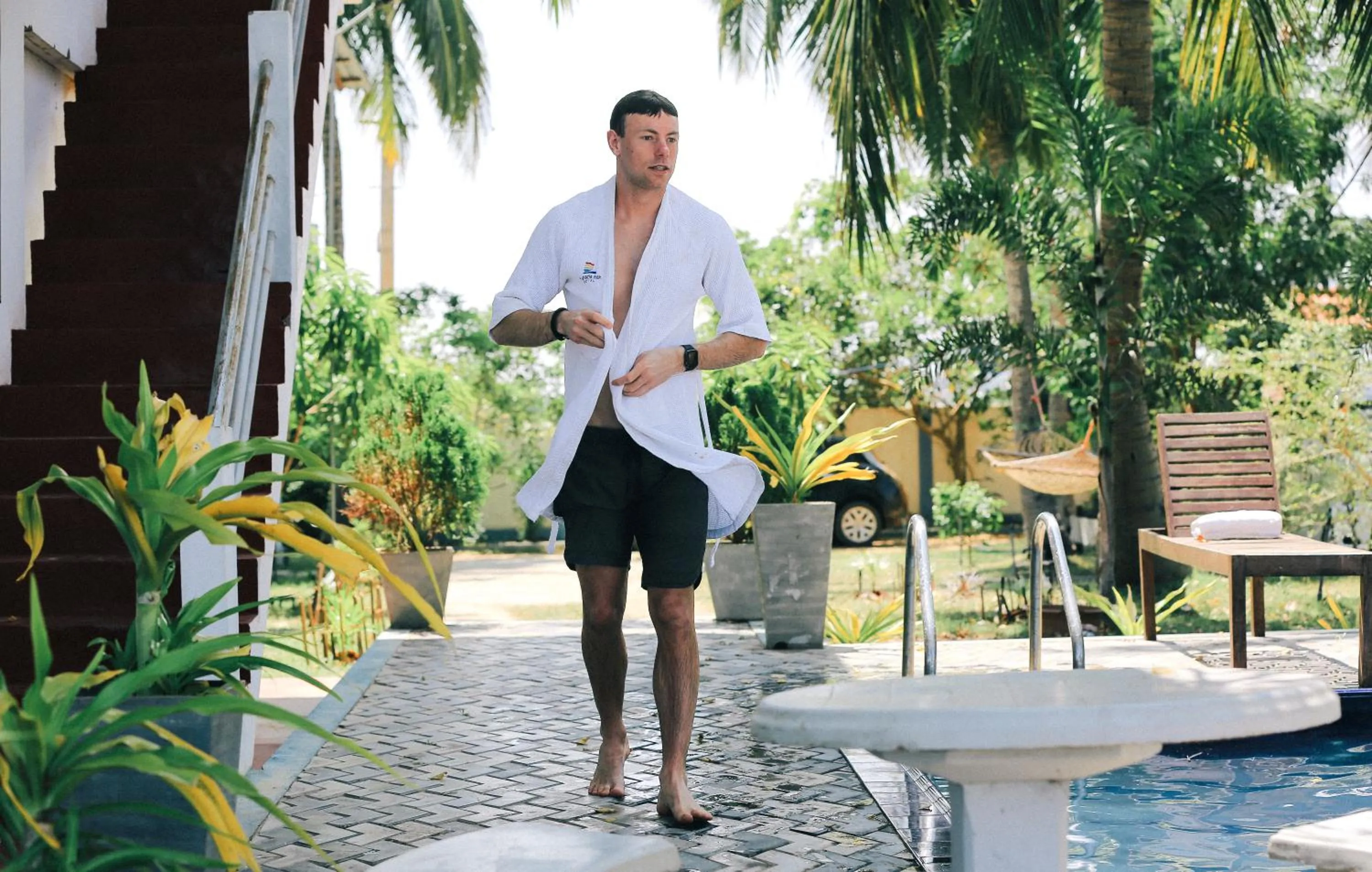 Garden in Dinuda Lagoon Hotel