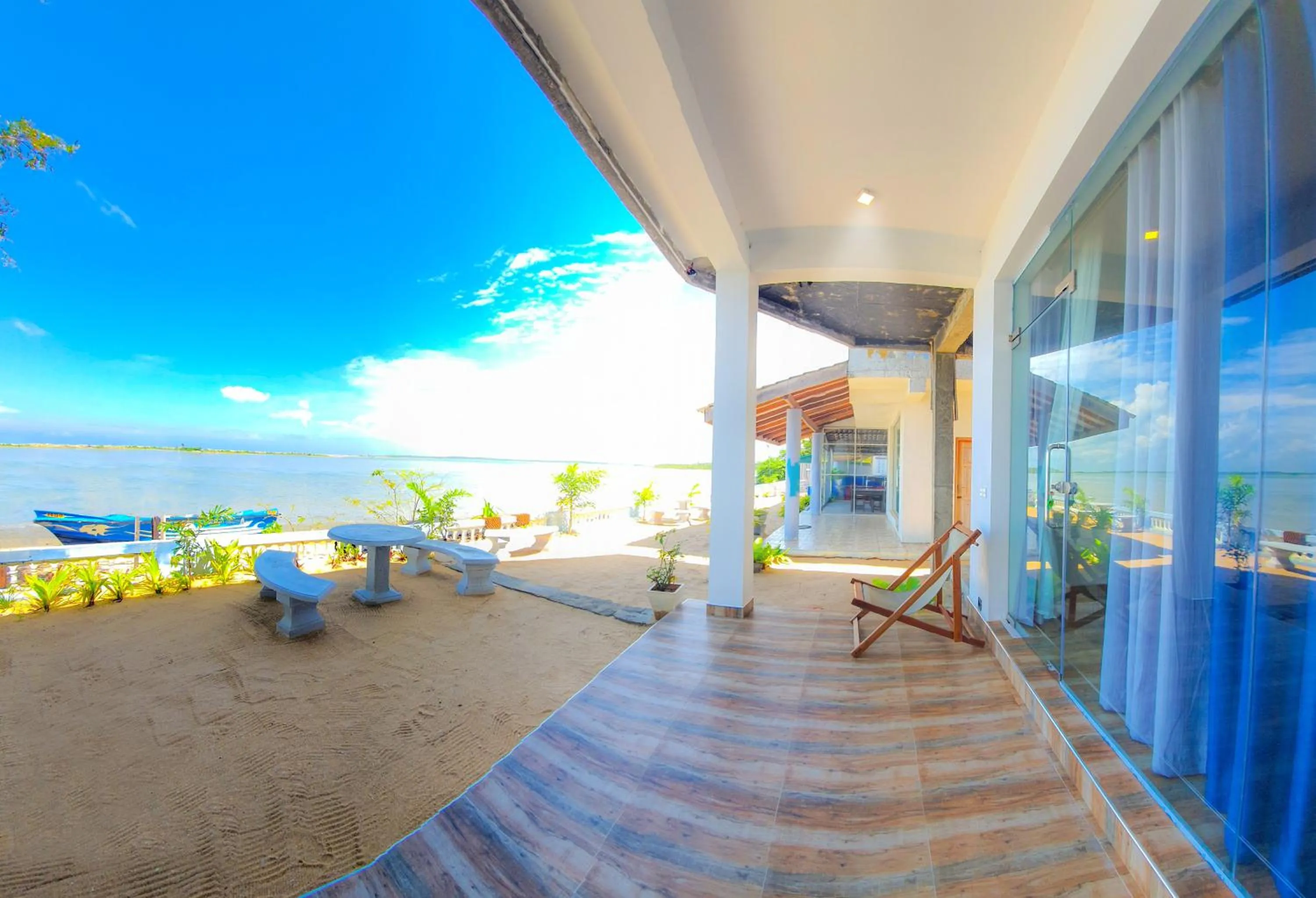 Luxury Triple Room in Dinuda Lagoon Hotel