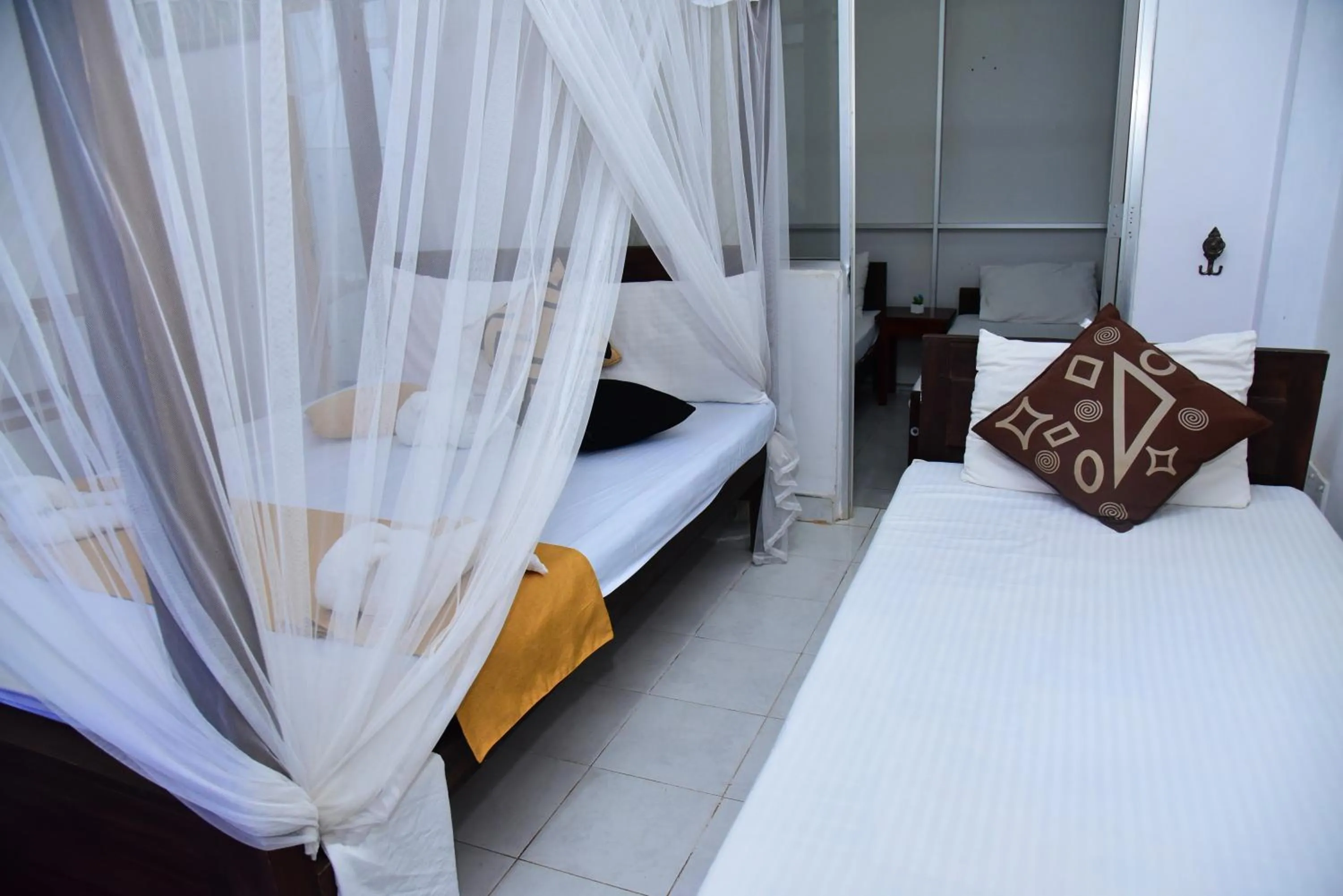 Bedroom, Bed in Dinuda Lagoon Hotel