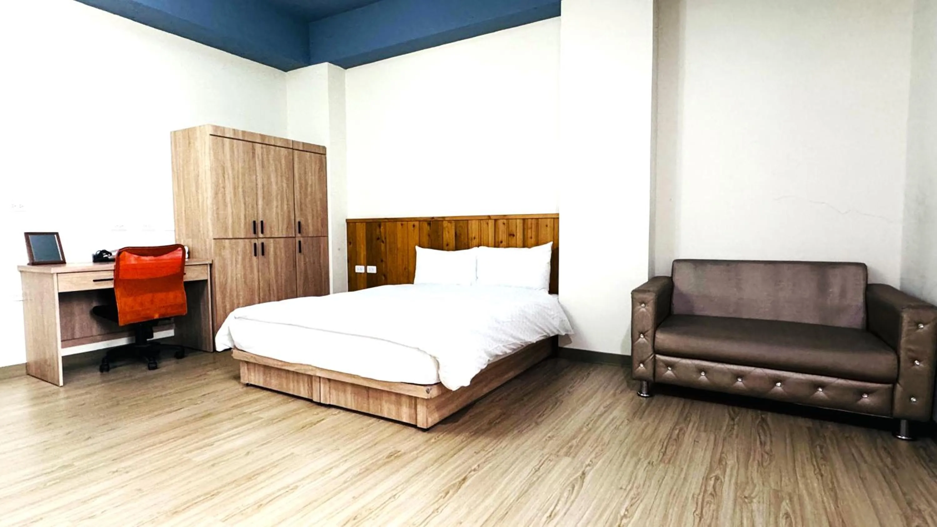 Bed in Didi House無人化自助入住#附車位有限須預約