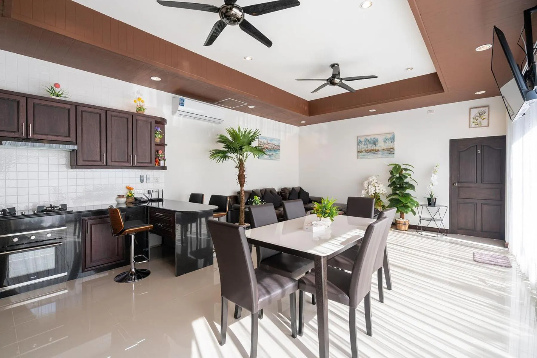 Kitchen or kitchenette in Boutique Resort Private Pool Villa - SHA Extra Plus