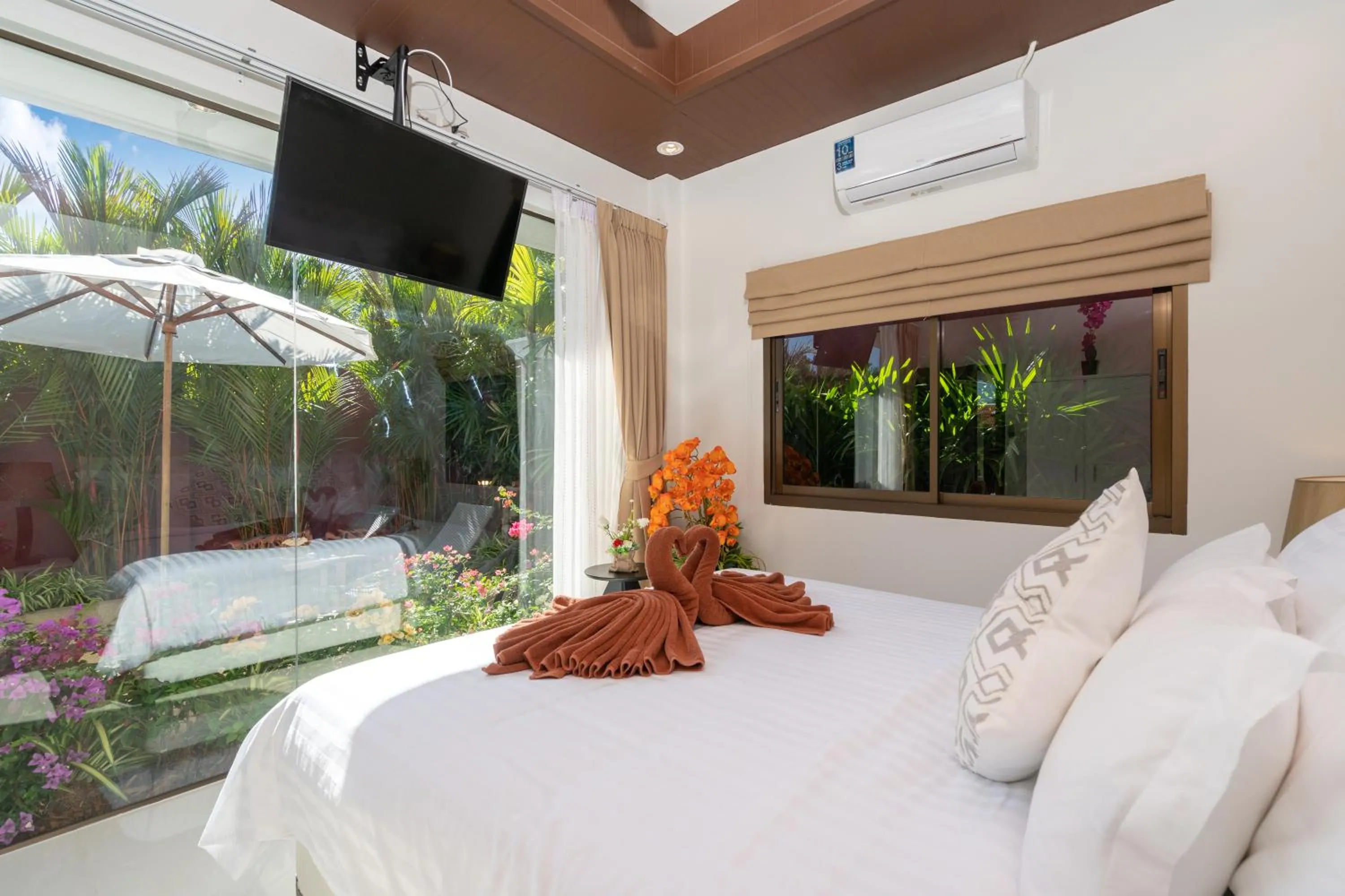 TV and multimedia, Bed in Boutique Resort Private Pool Villa - SHA Extra Plus