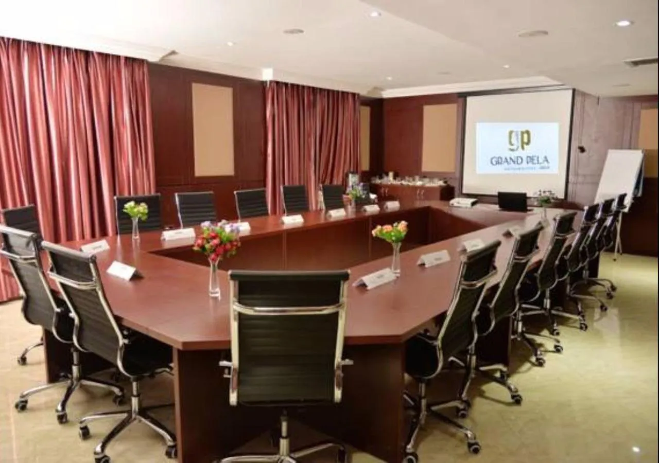 Banquet/Function facilities in Grand Pela Hotel & Suites