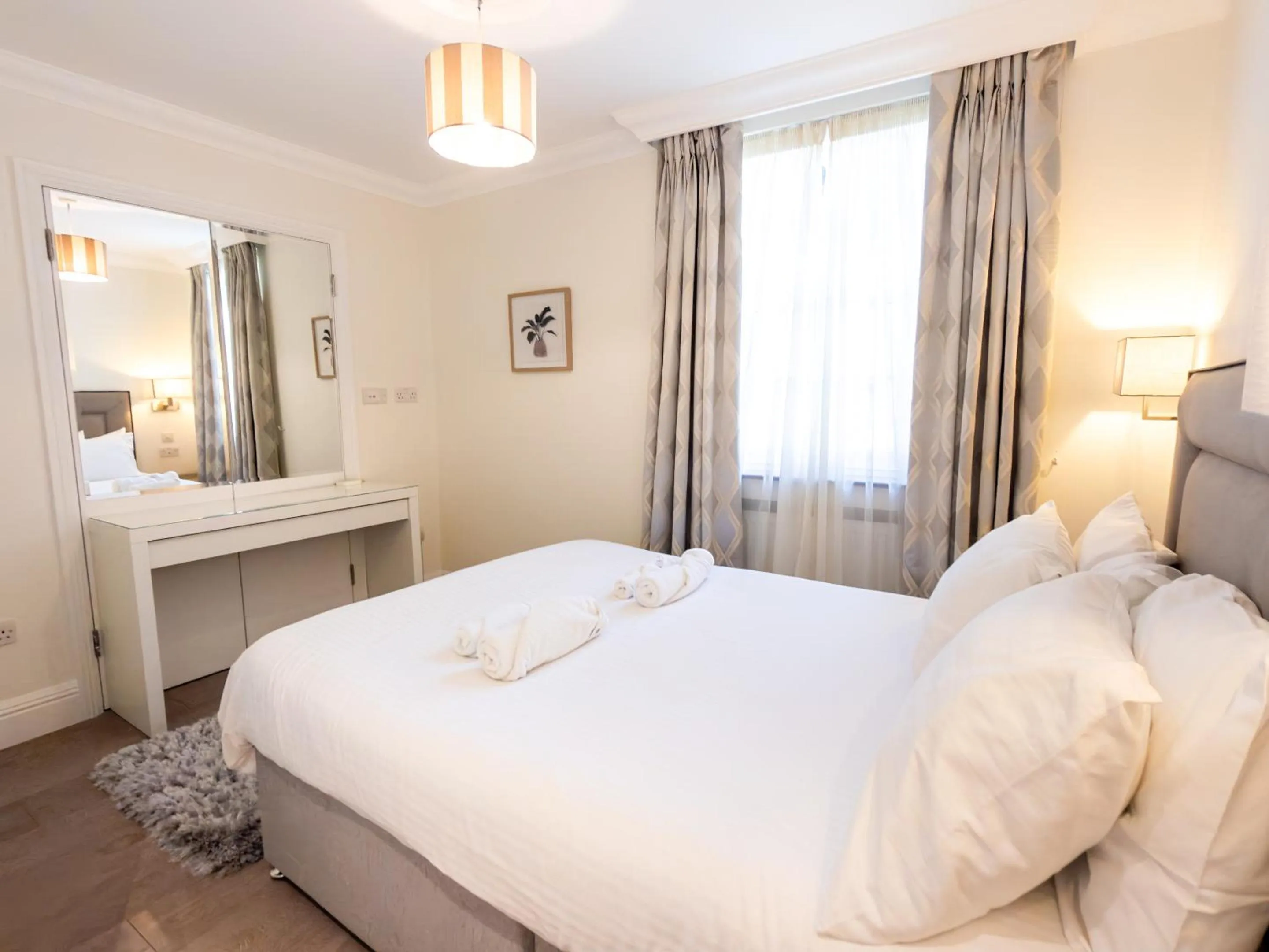 Bedroom, Bed in Marylebone Village Apartments