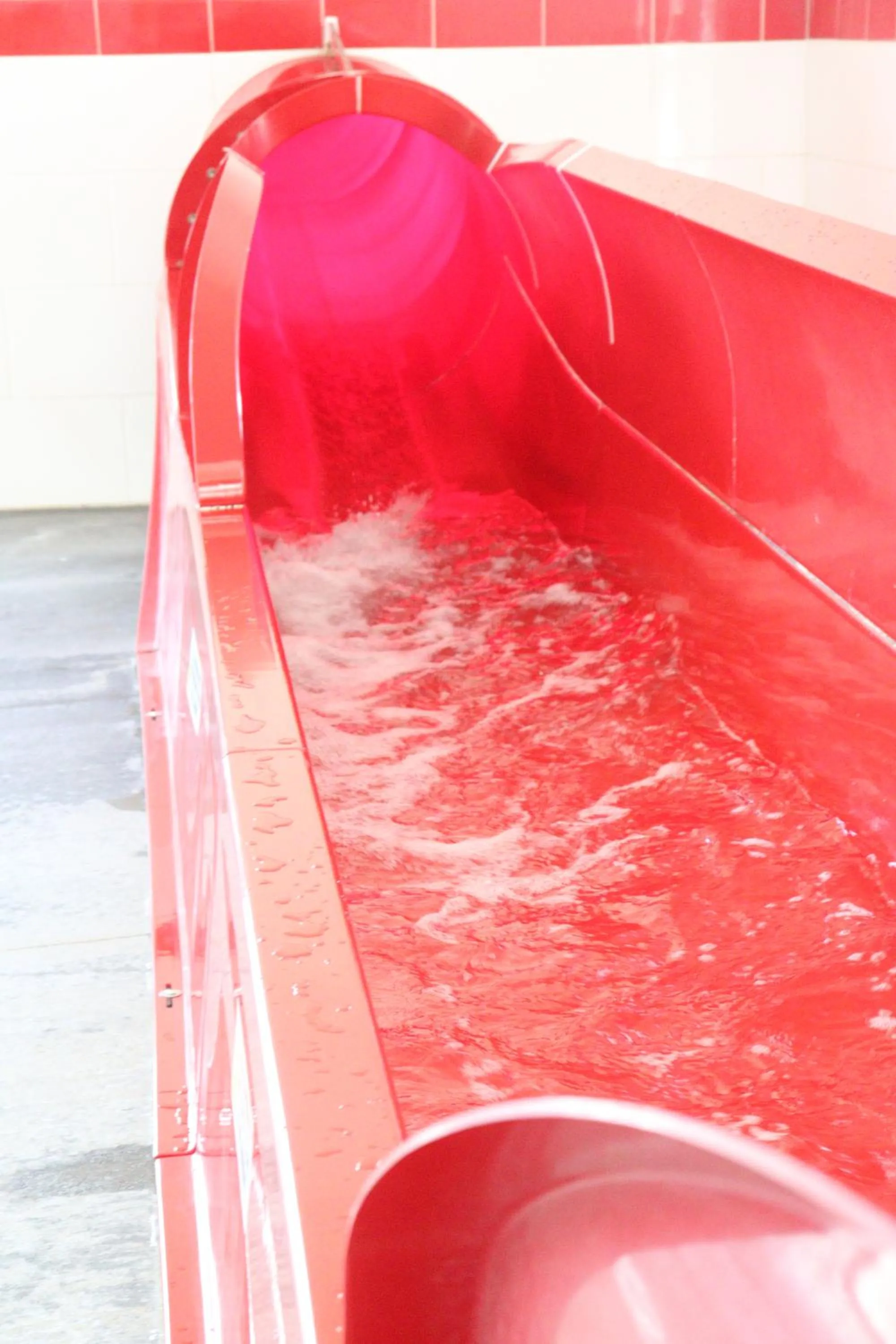 Swimming pool in Comfort Suites Loveland