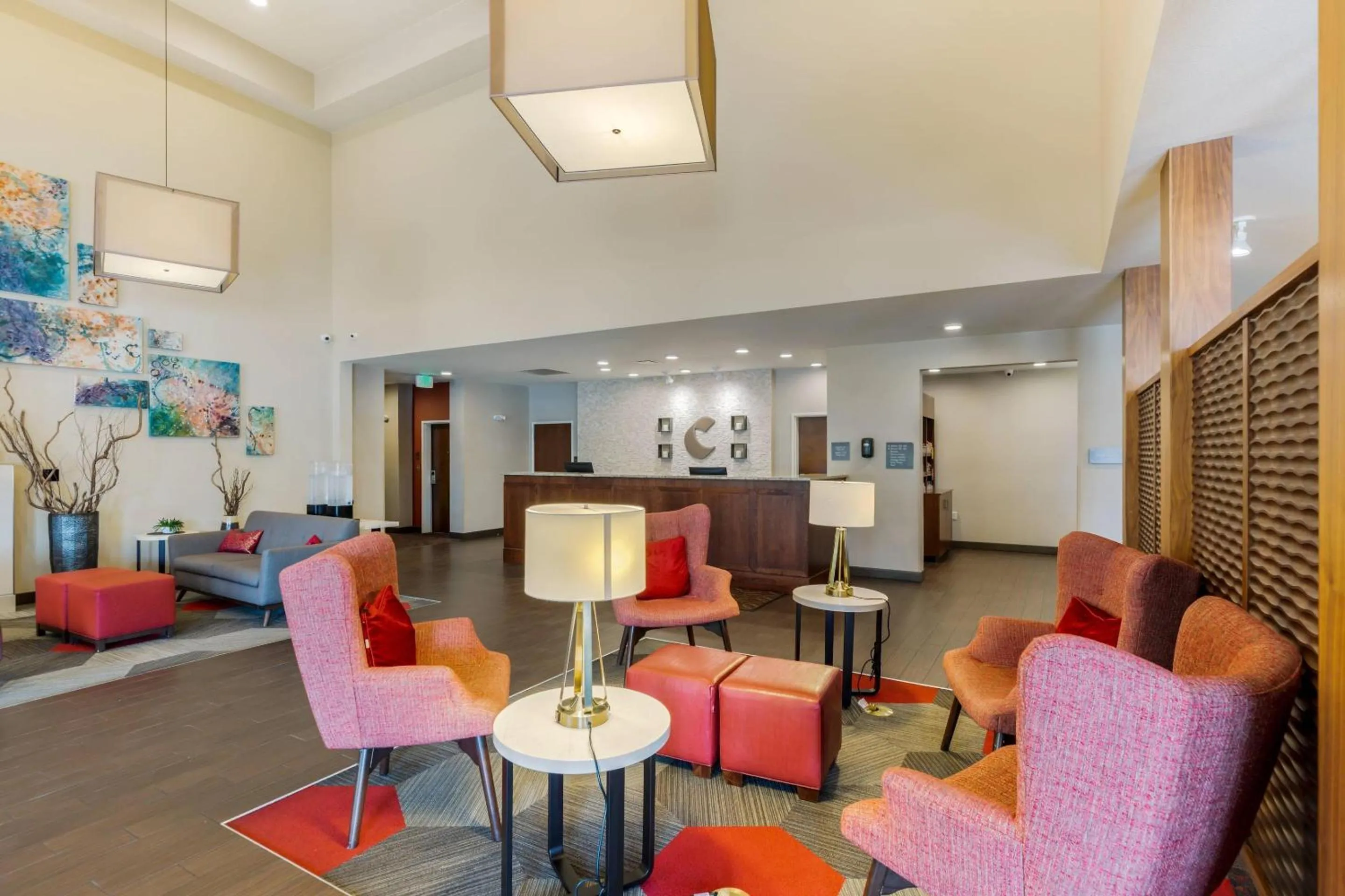 Lobby or reception in Comfort Suites Loveland