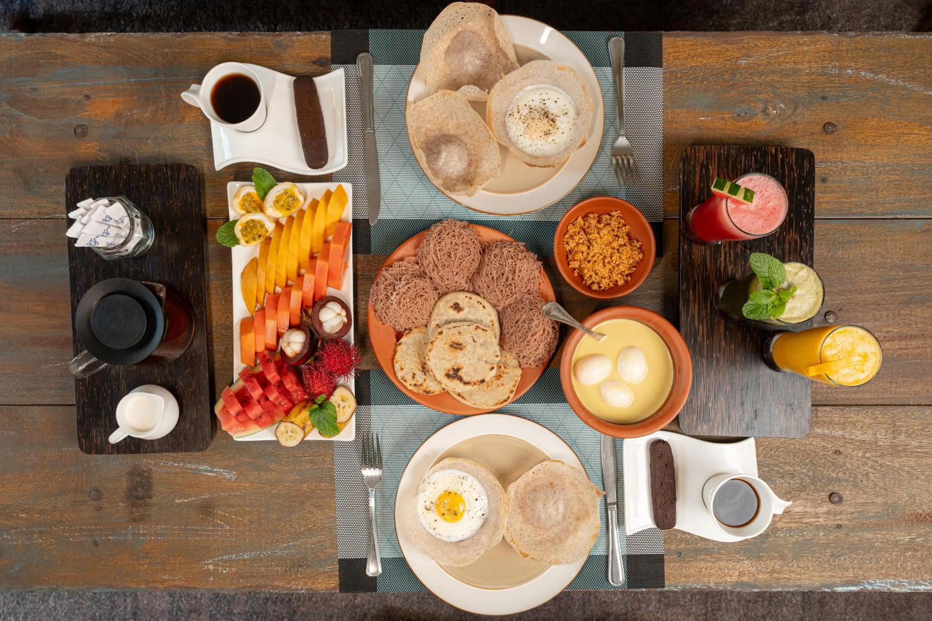 Food in Parawa House