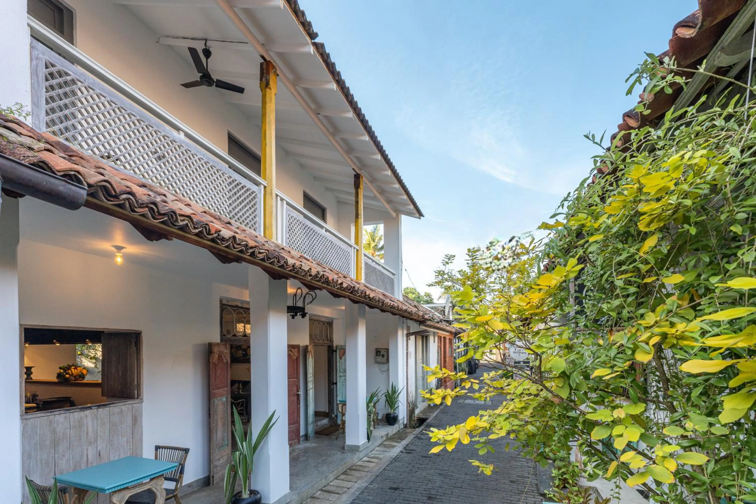 Property building in Parawa House