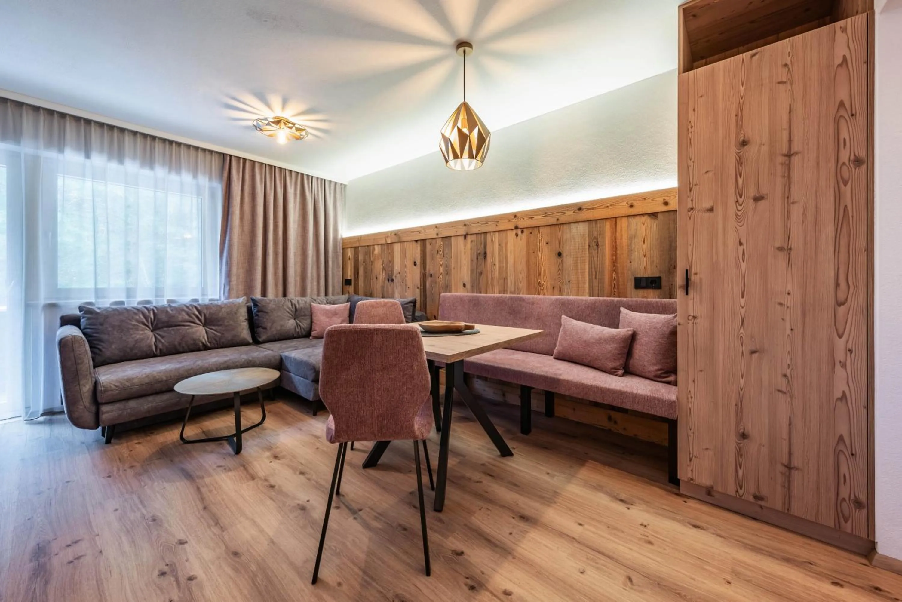 Living room in Montana Apartments