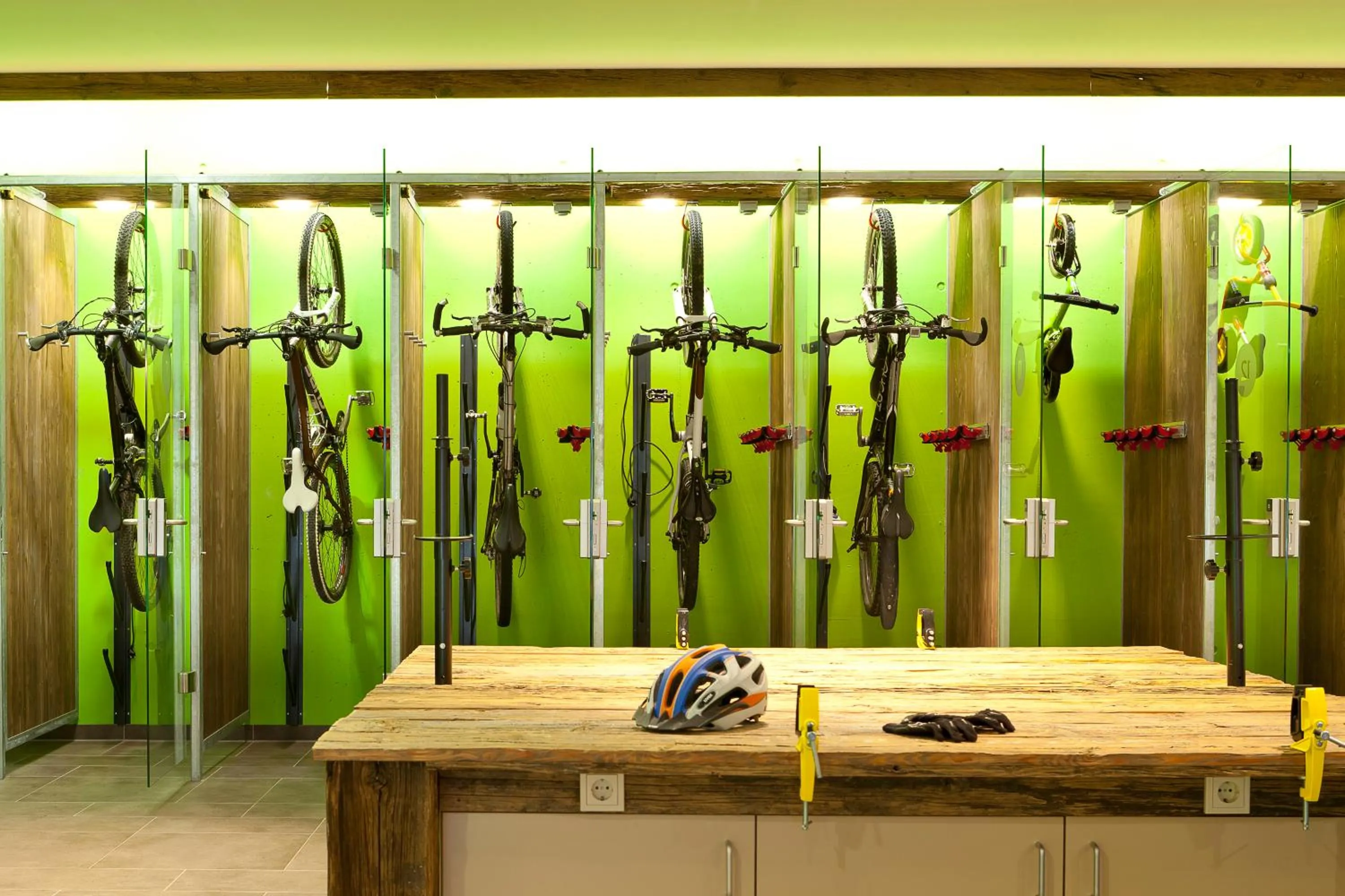 Lobby or reception in Explorer Hotel Zillertal