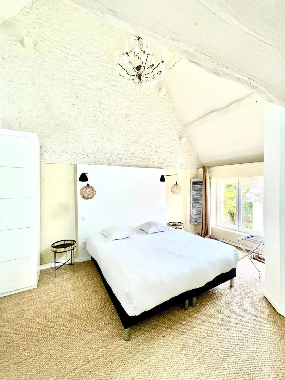 Photo of the whole room, Bed in Manoir'Hastings
