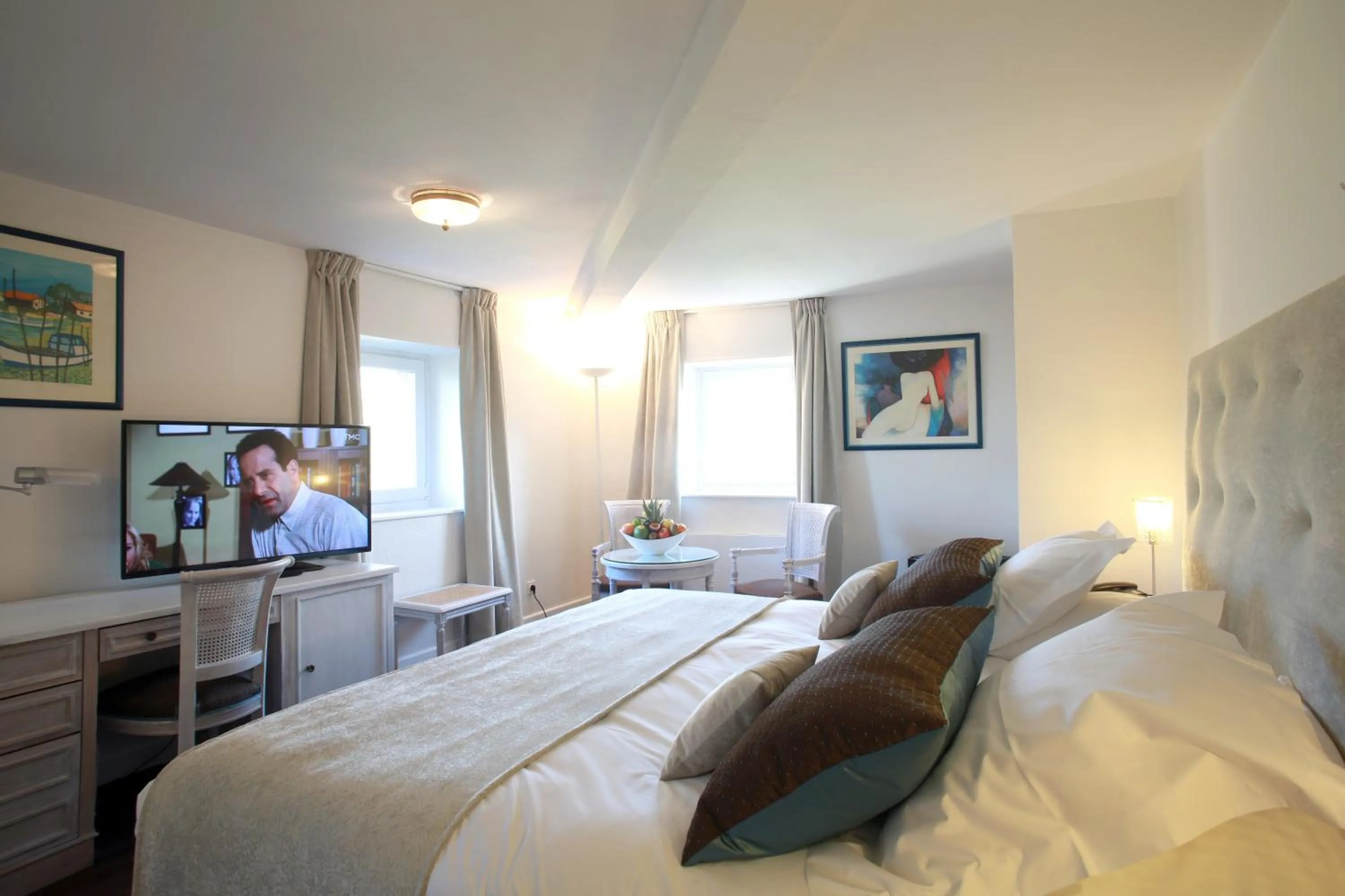 Bed in Château De La Motte Fenelon