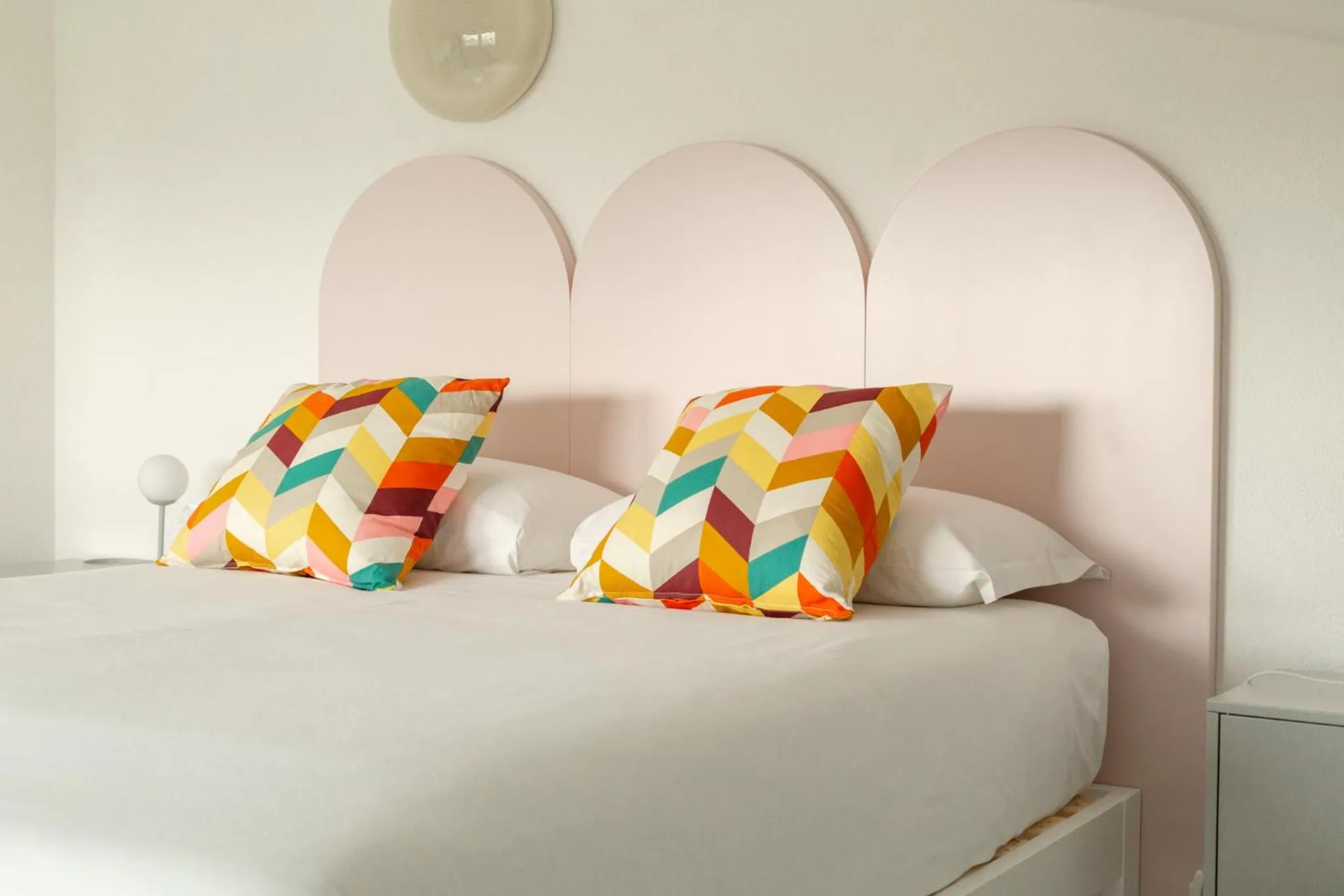 Bed in Spacebility Airport - self check-in