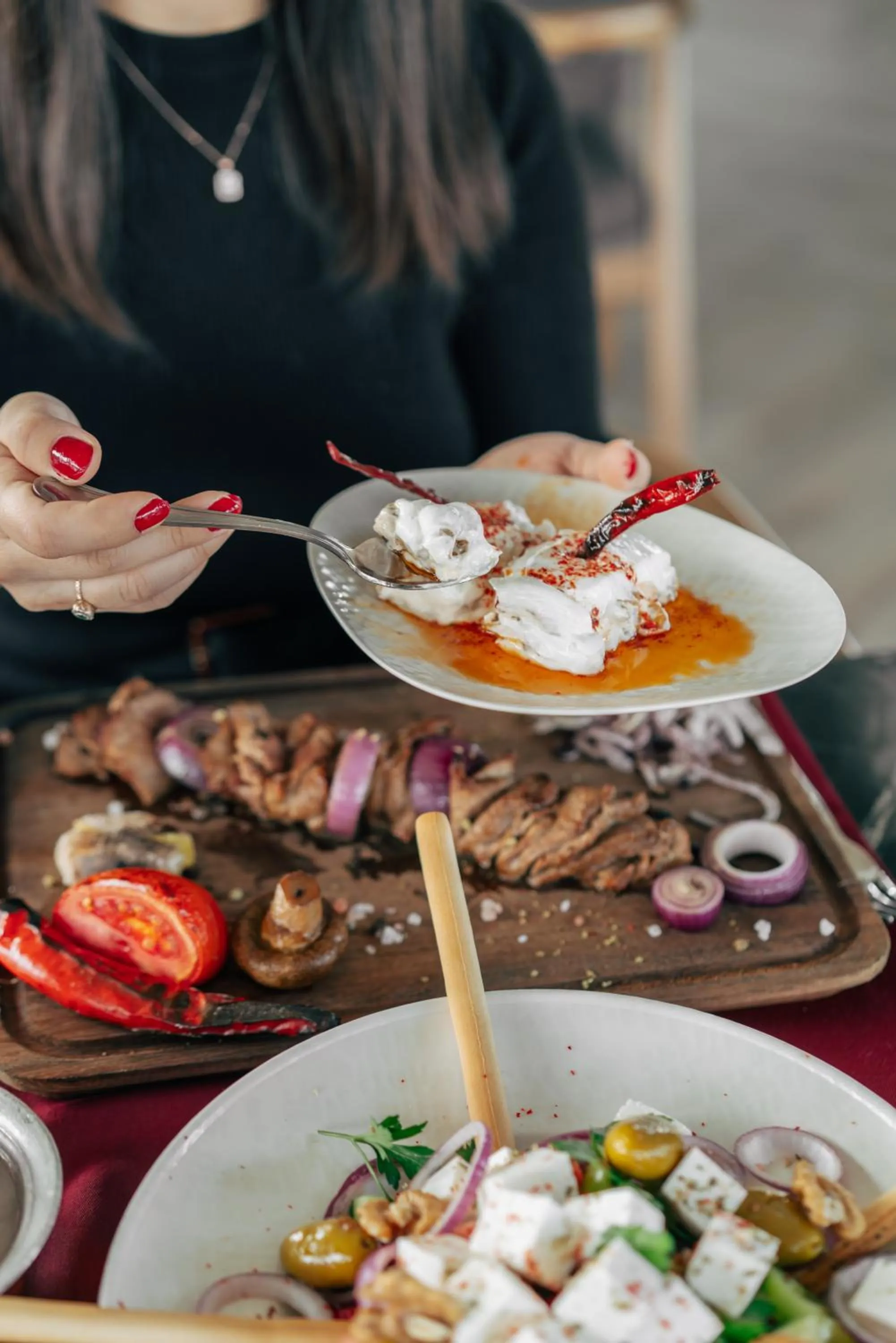 Restaurant/places to eat in Leman Otel