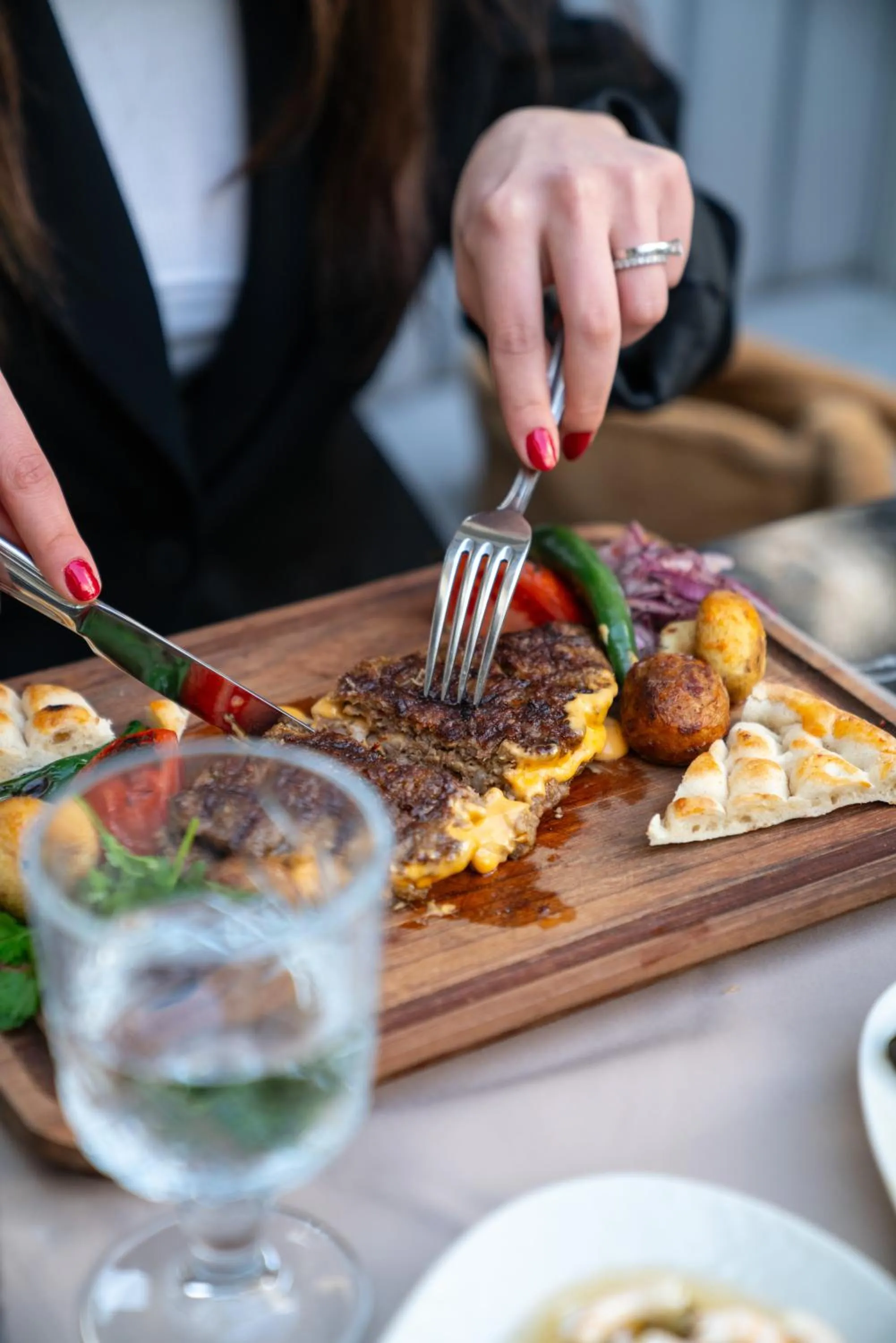 Restaurant/places to eat in Leman Otel