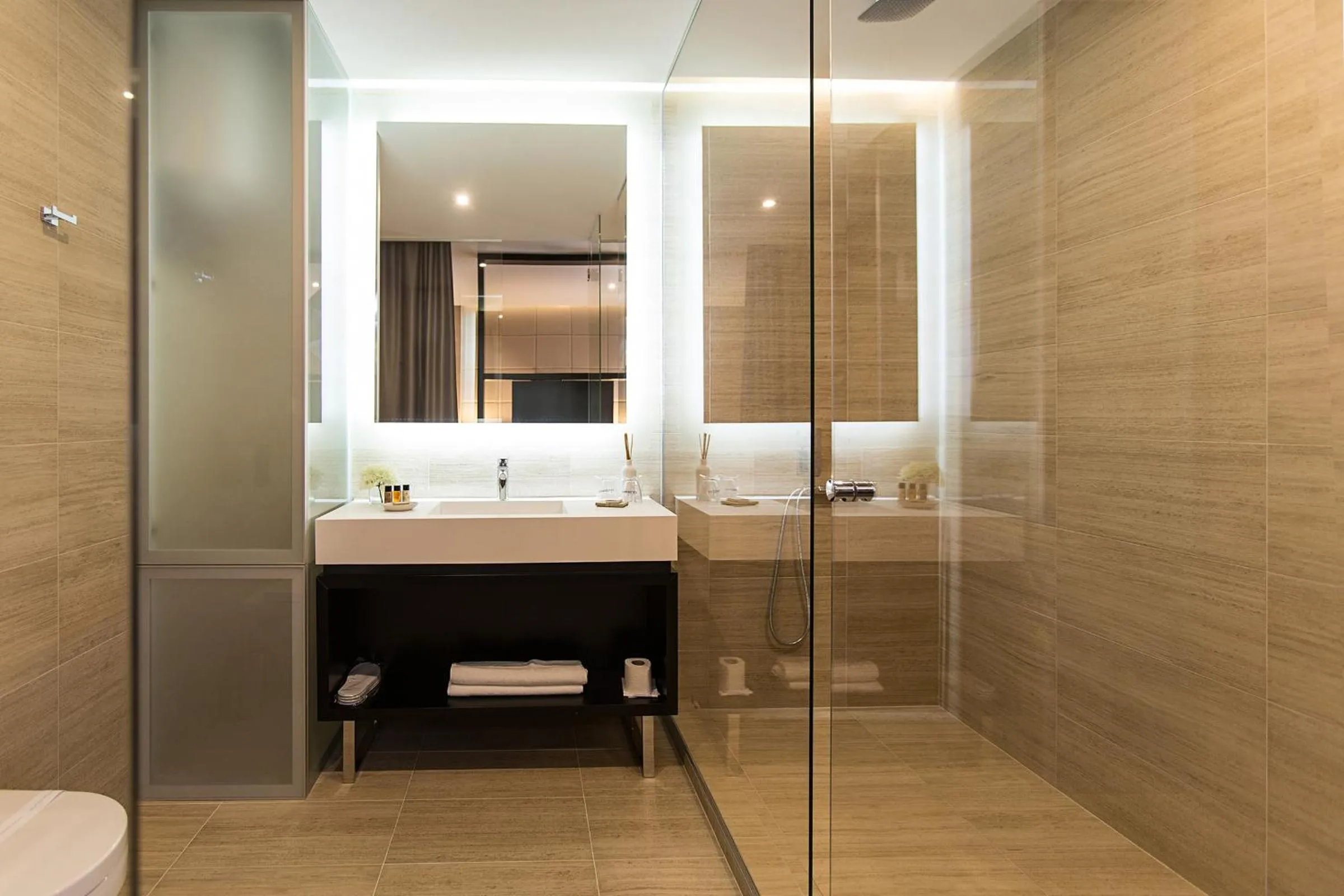 Shower in Dominic Smart & Luxury Suites - Republic Square