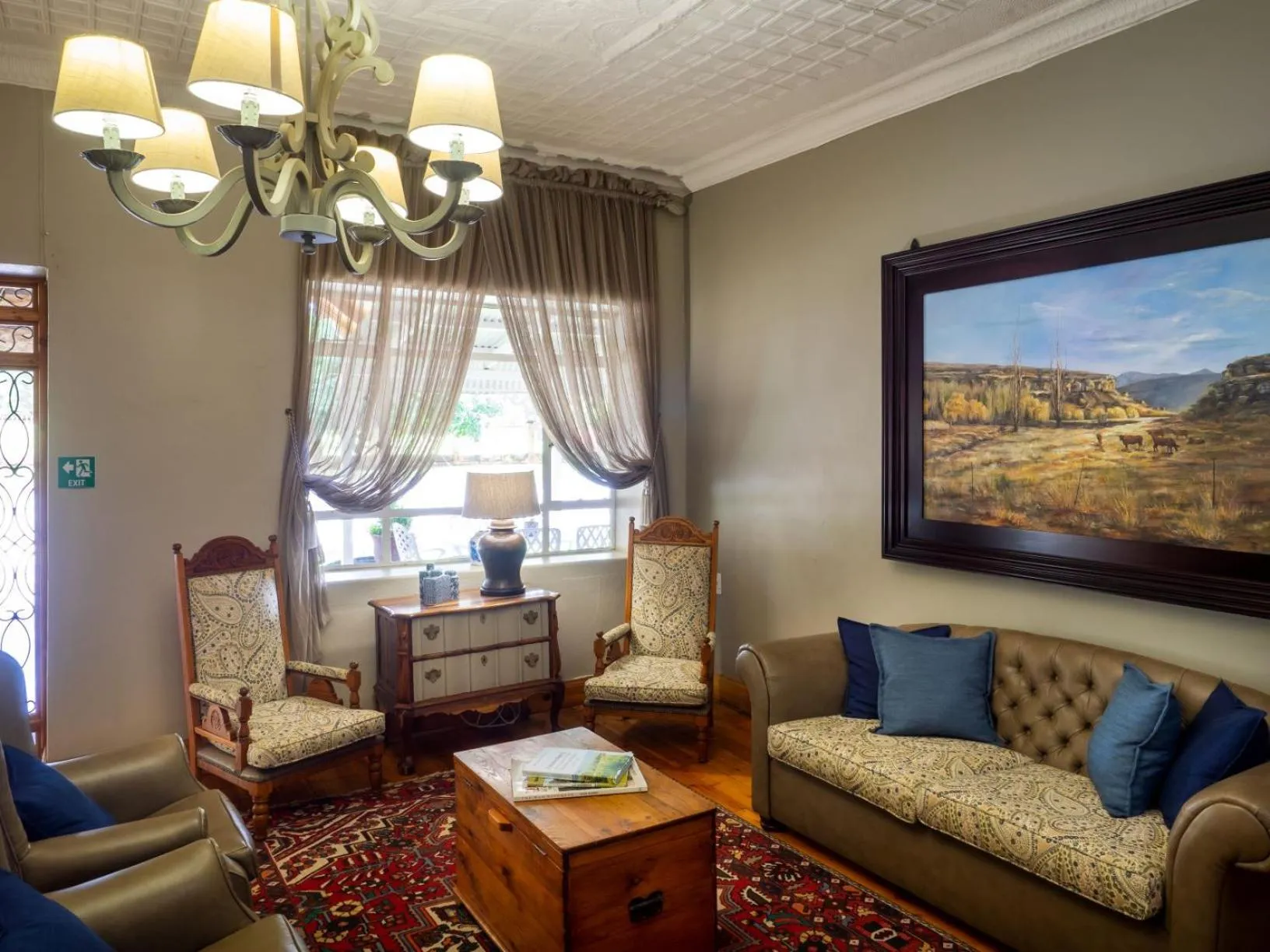 Lobby or reception in Fouriesburg Country Inn