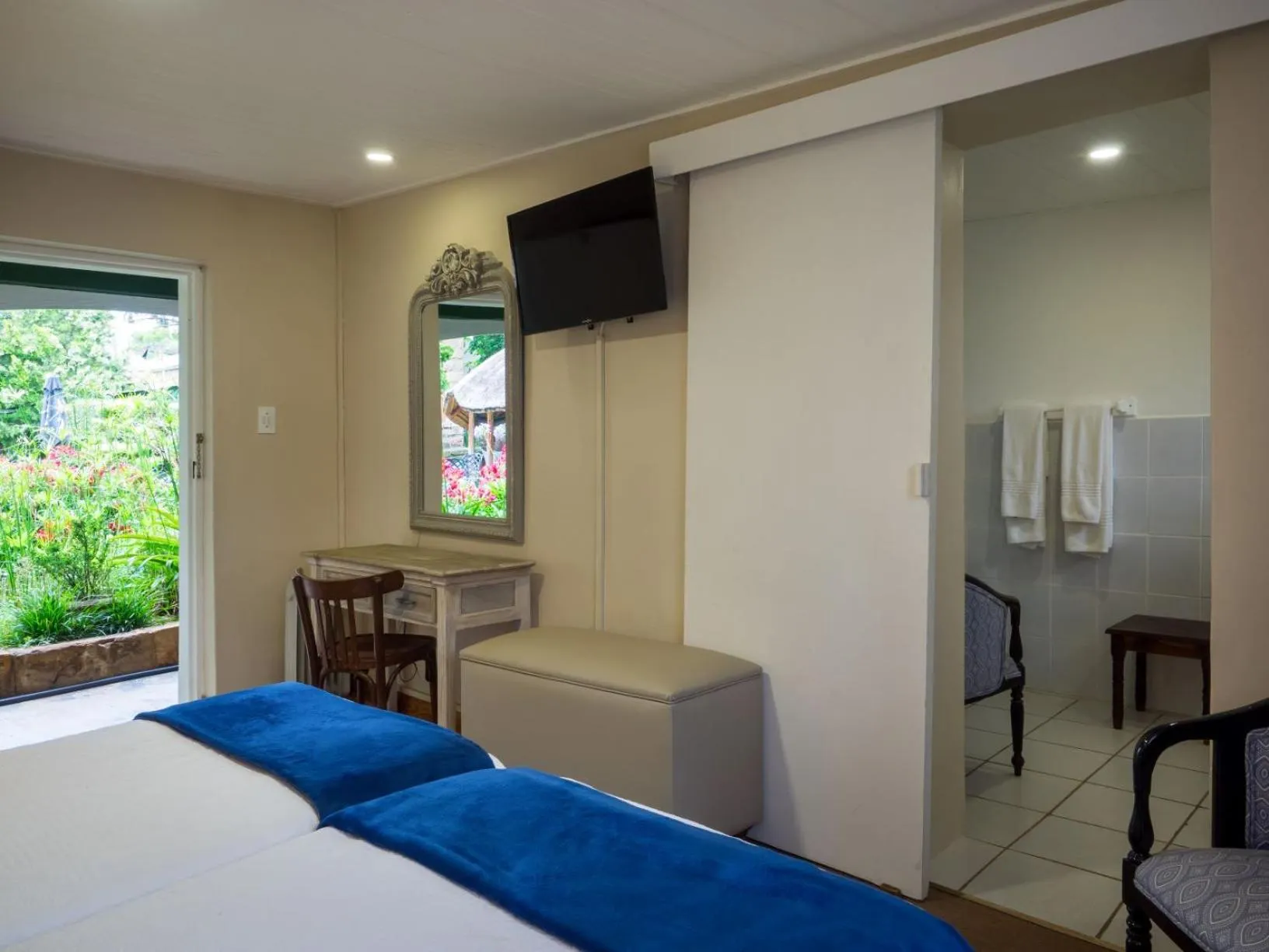 Bedroom, Bed in Fouriesburg Country Inn