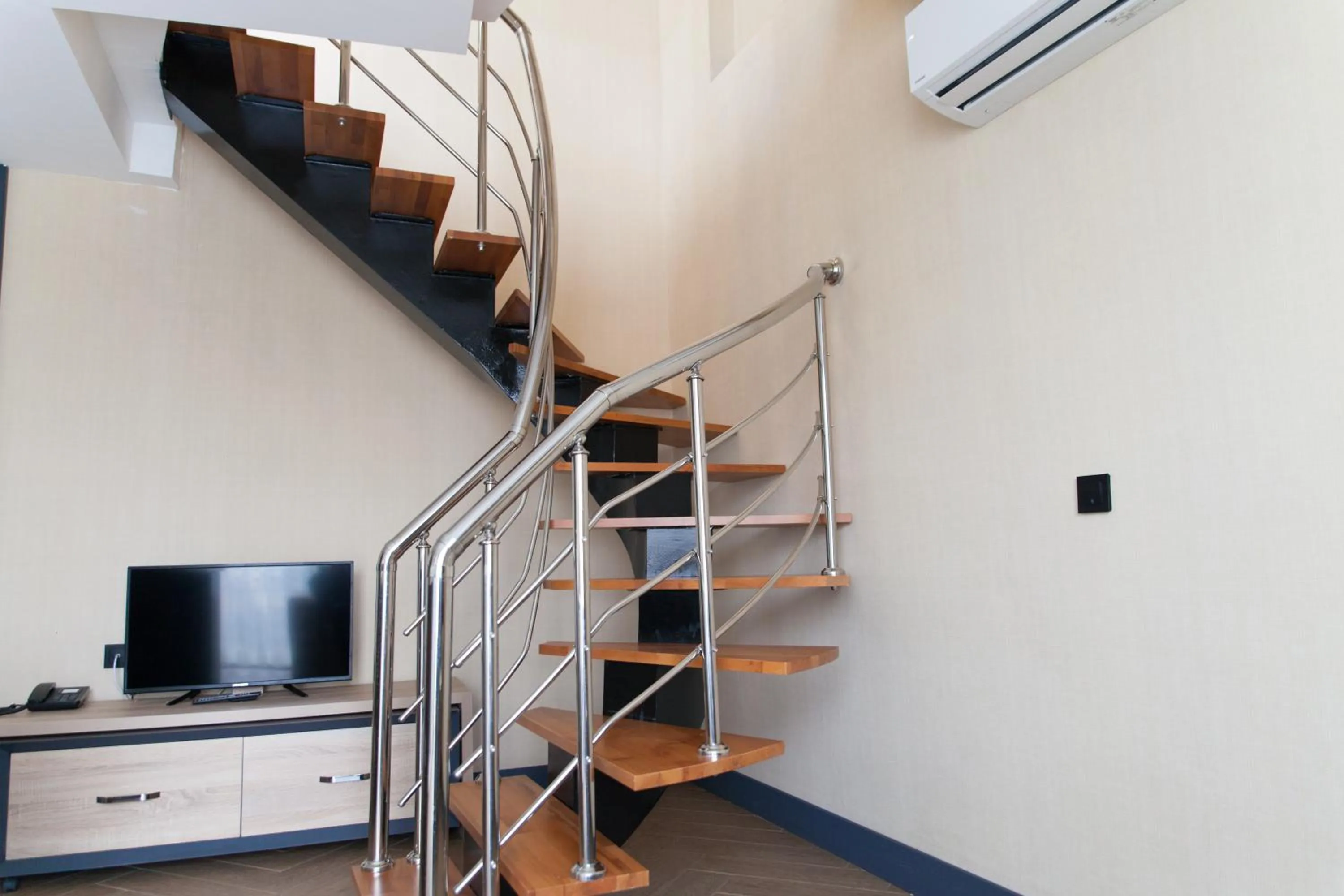 TV and multimedia in Aldino Residence