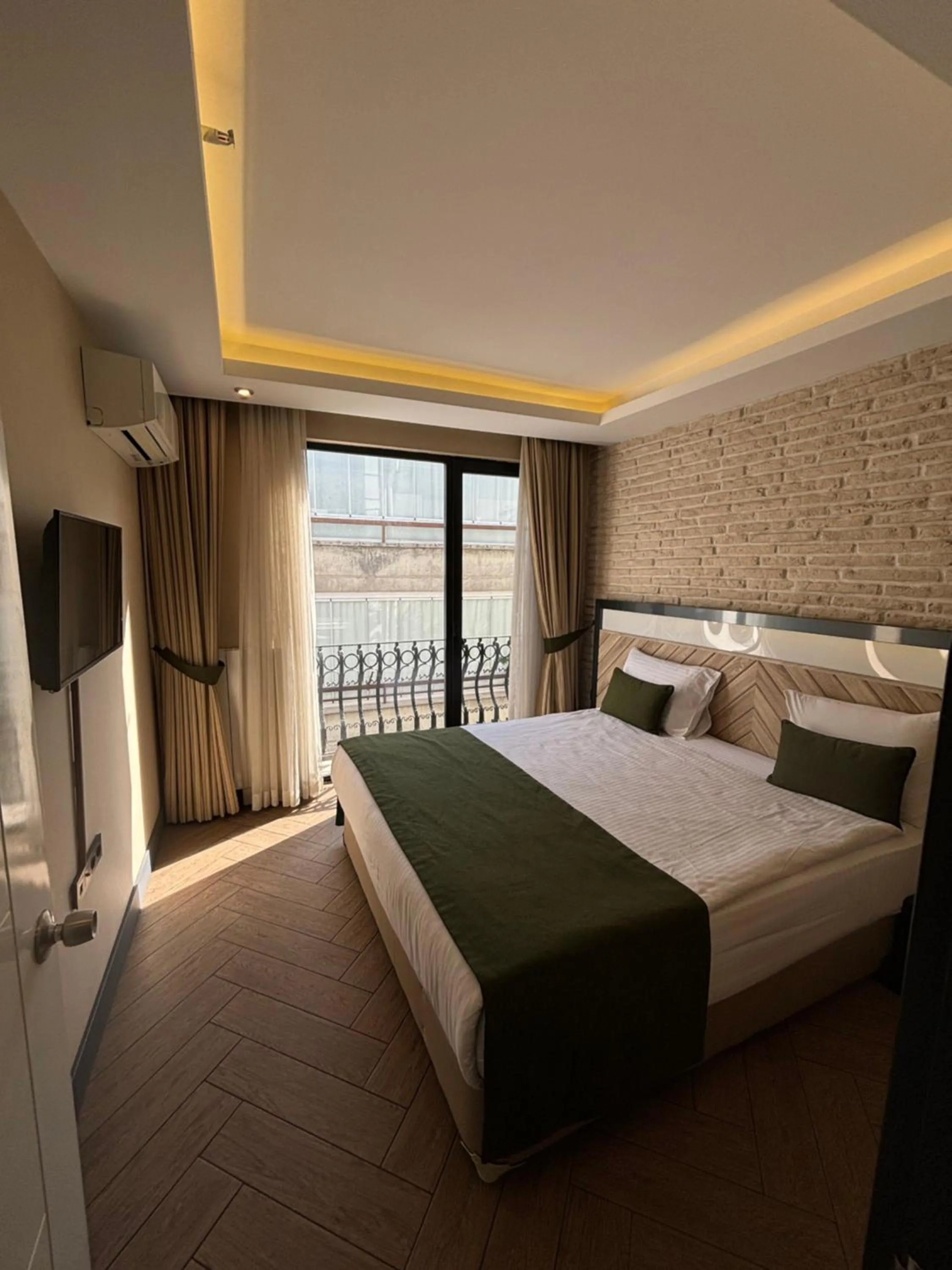 Bed in Aldino Residence