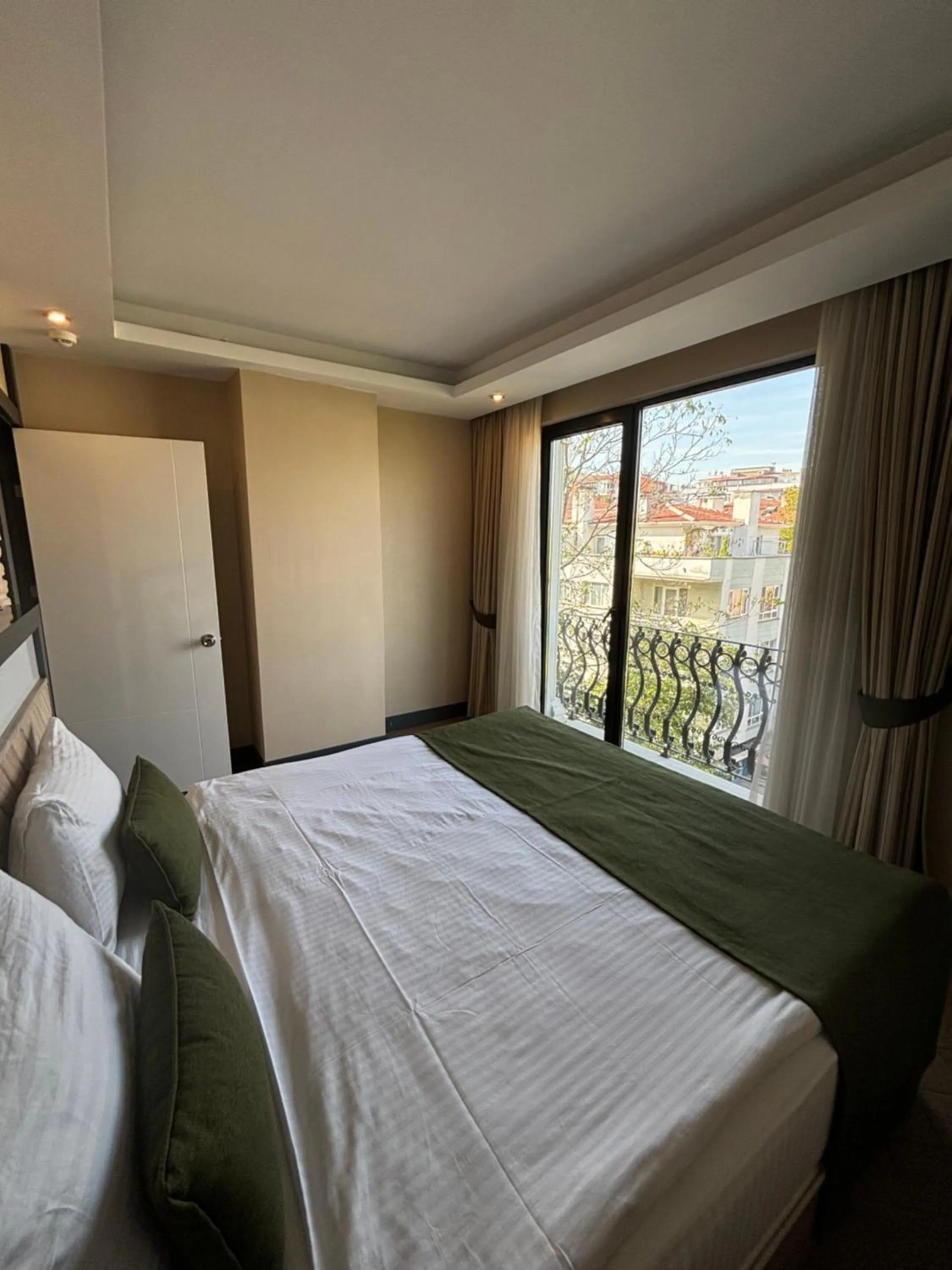 Bed in Aldino Residence