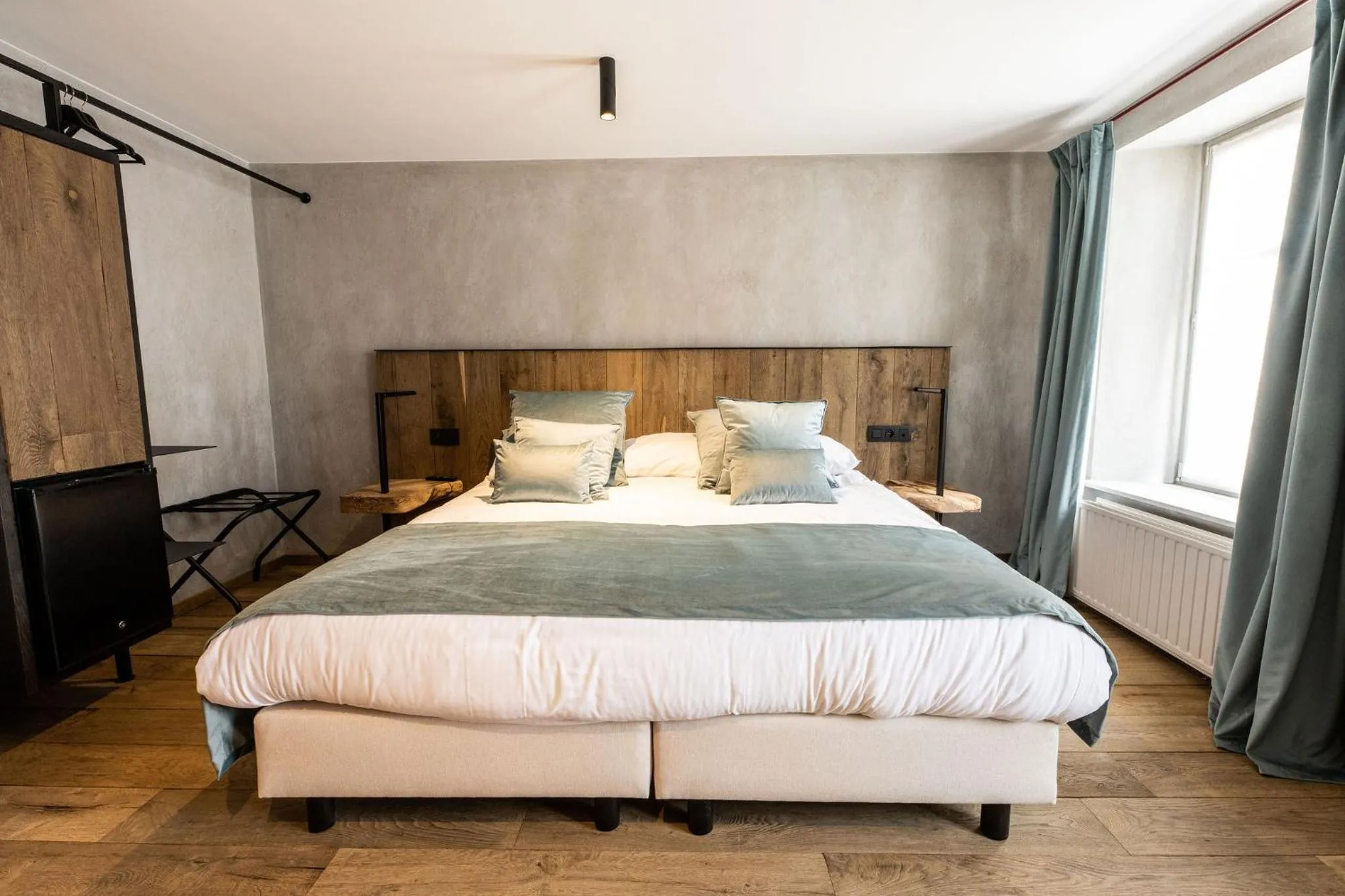 Bed in Hotel LEA - Maison Caerdinael