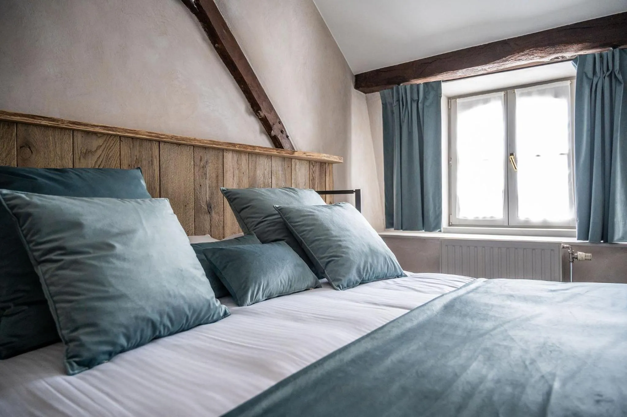 Bed in Hotel LEA - Maison Caerdinael