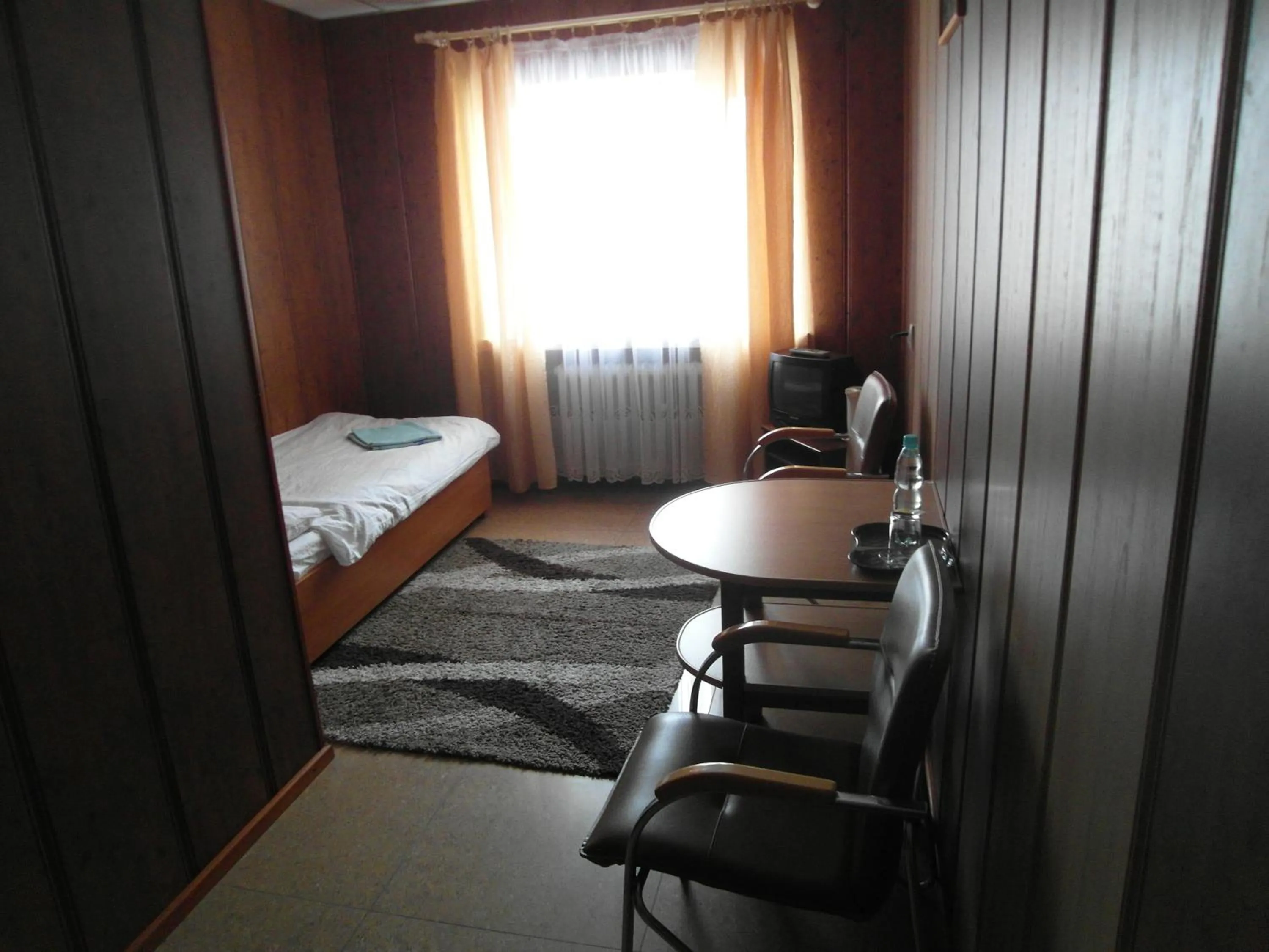 Photo of the whole room, Bed in Pomorska Zajazd Restauracja