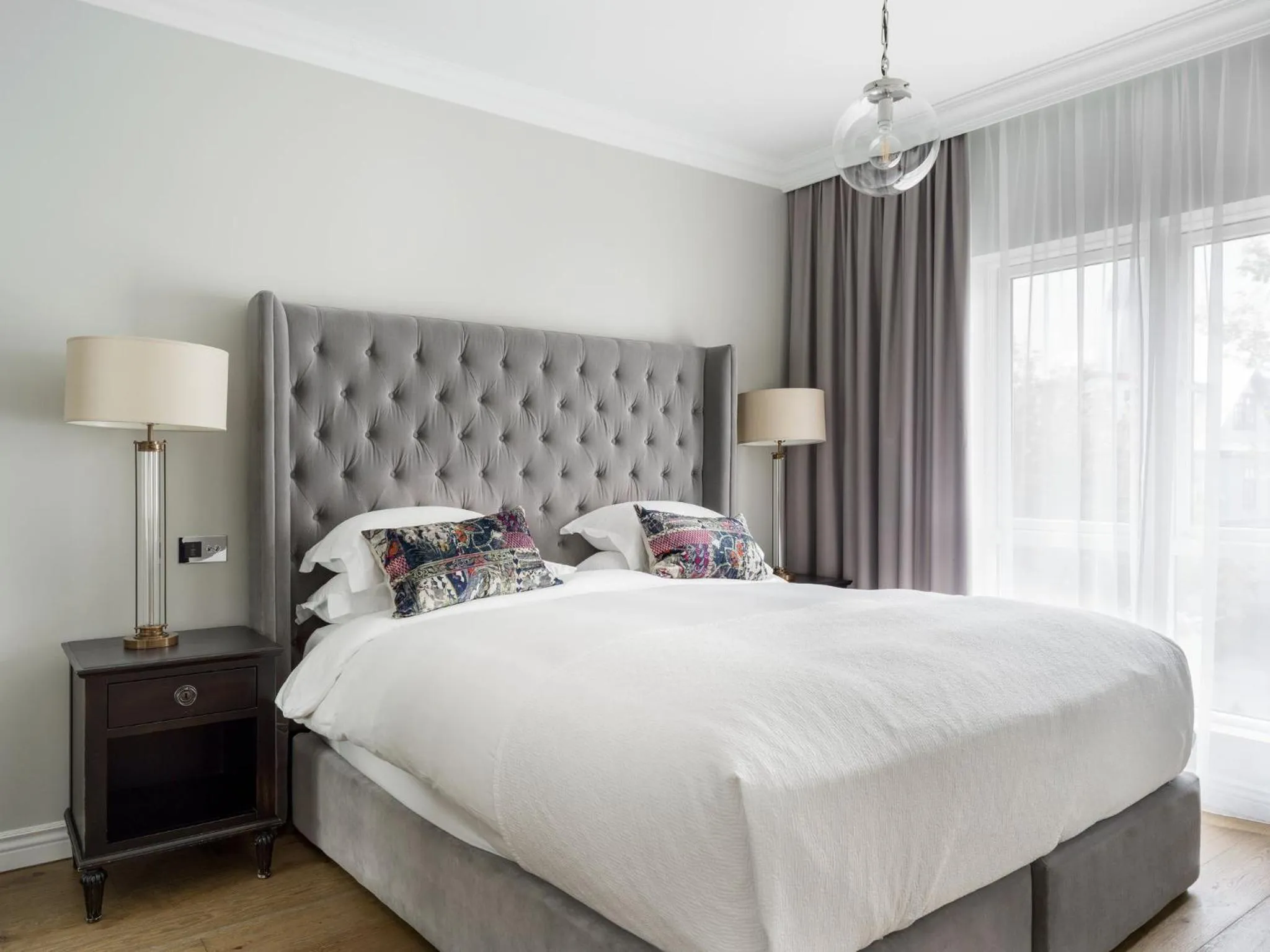 Bedroom, Bed in Sand Hotel by Keahotels