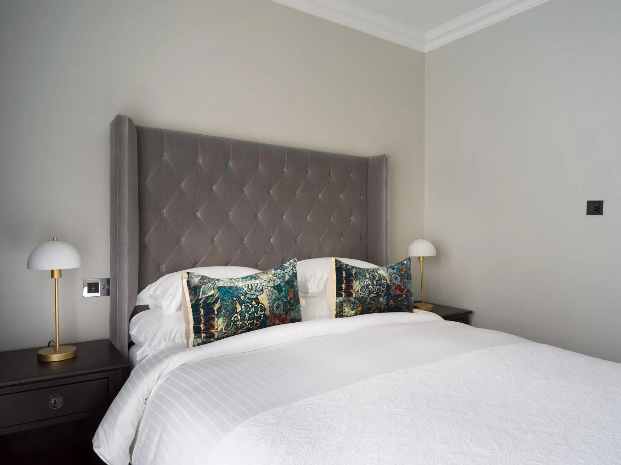 Bedroom, Bed in Sand Hotel by Keahotels