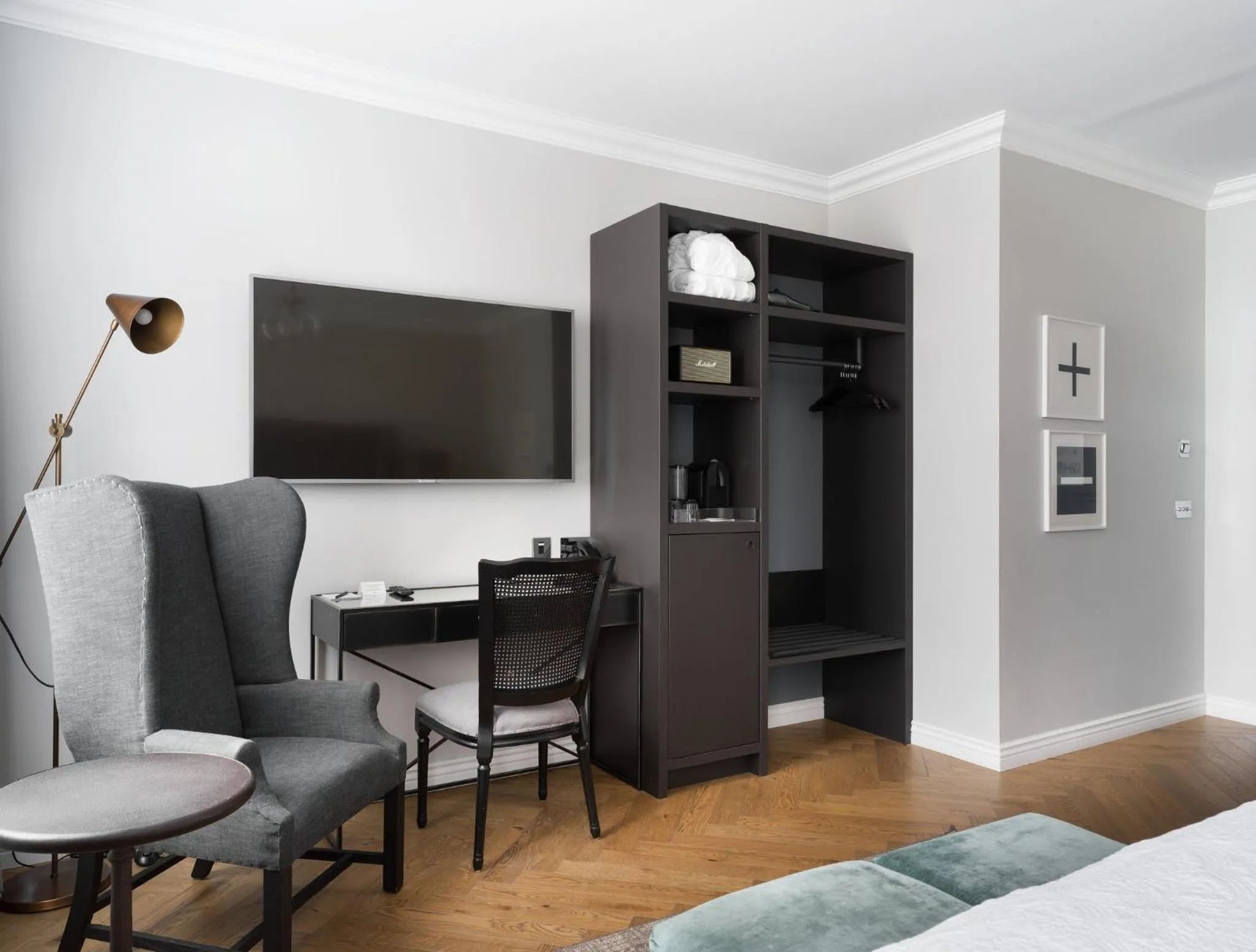 Bedroom, Bed in Sand Hotel by Keahotels