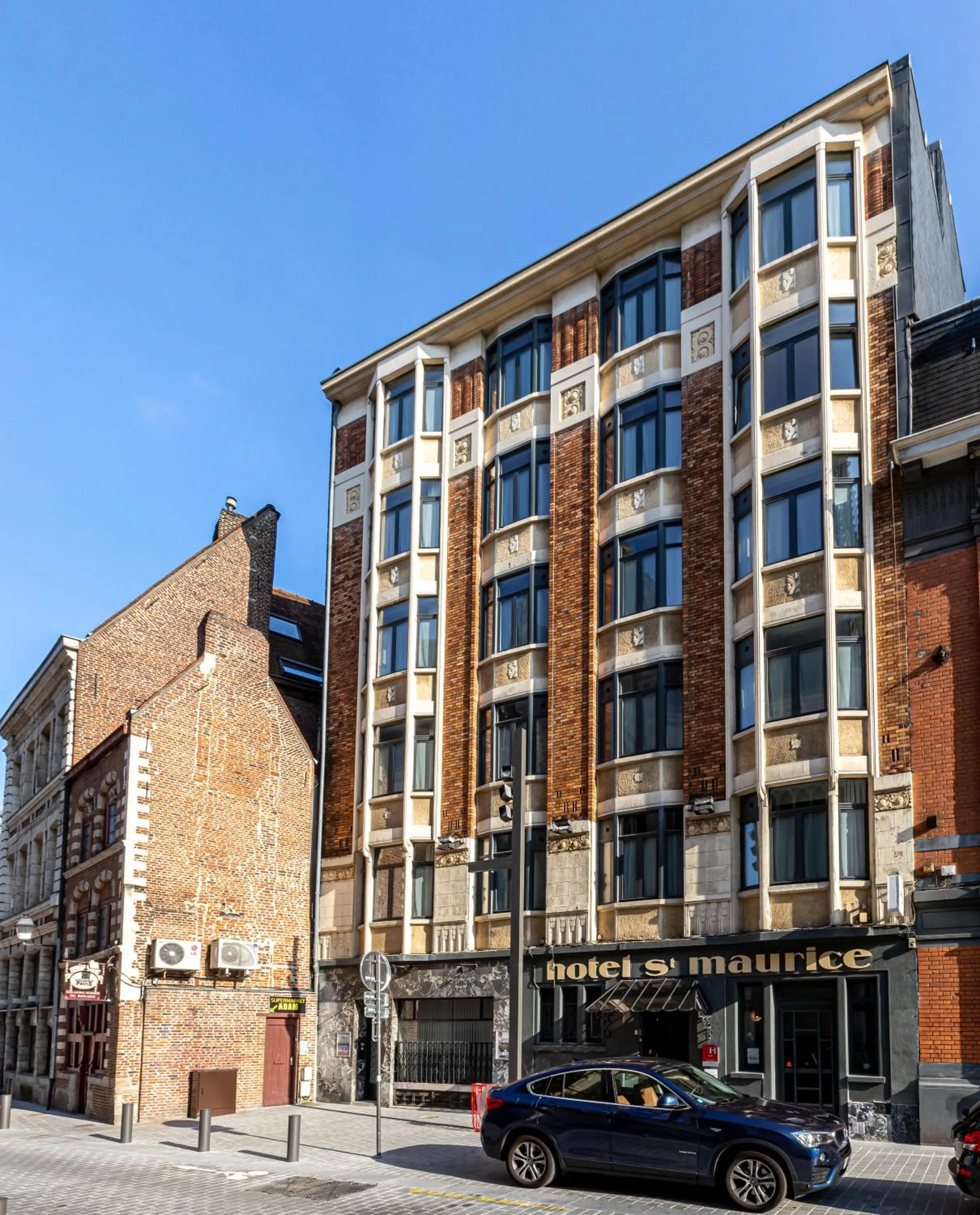 Property building in Hôtel Saint Maurice