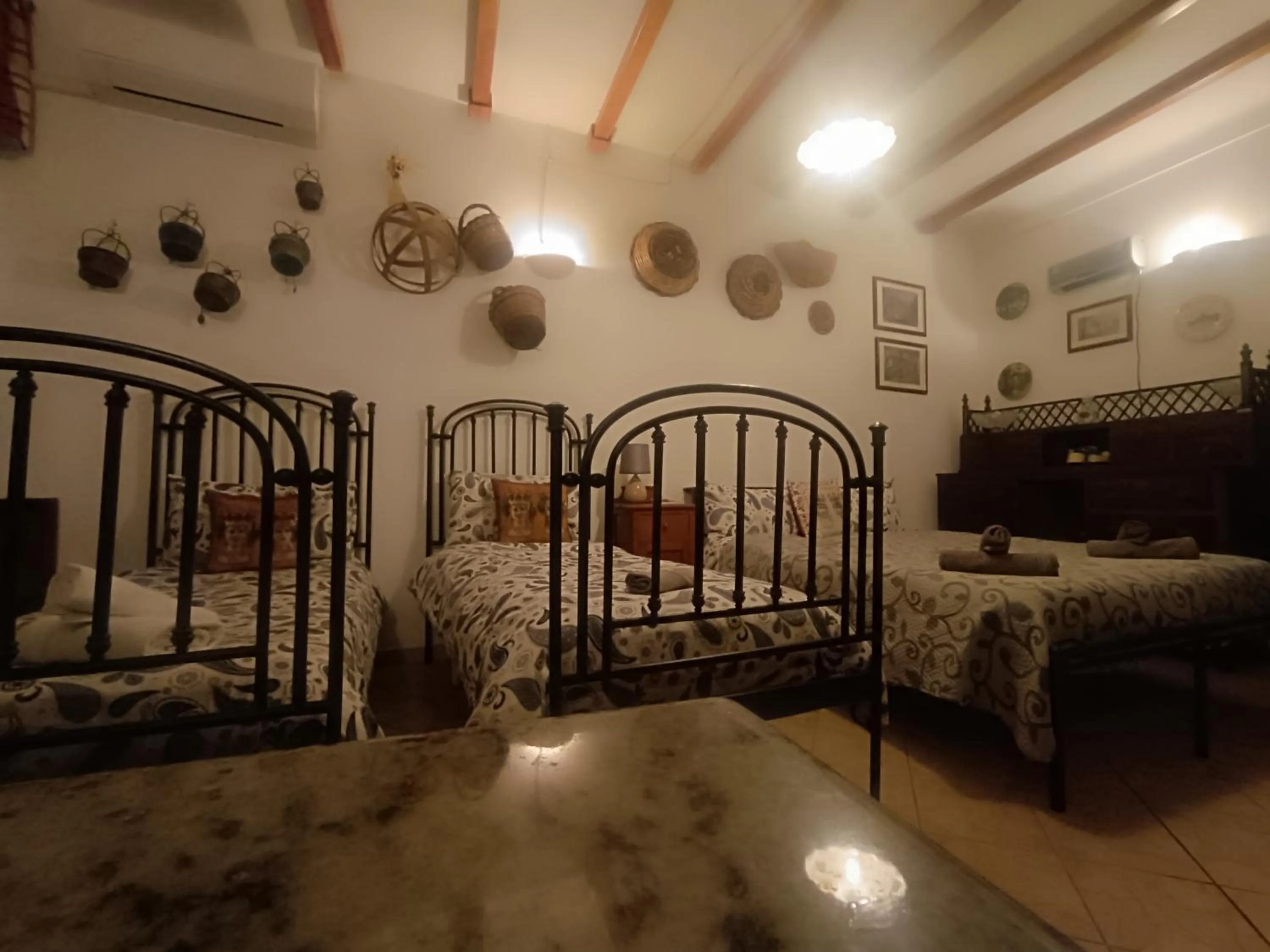 Bed in Alessi Suites & Studio