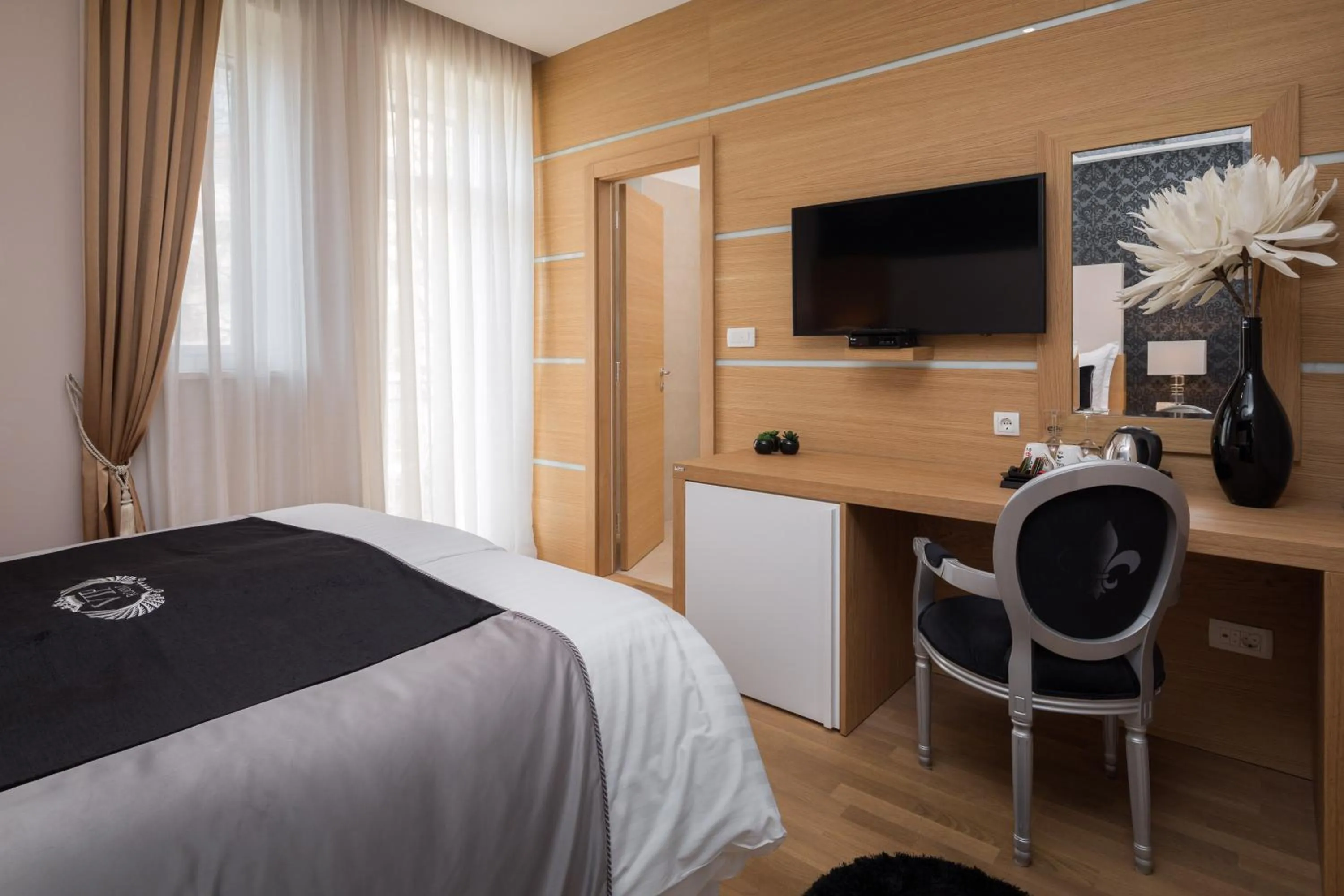 Other, Bed in VIP Rooms