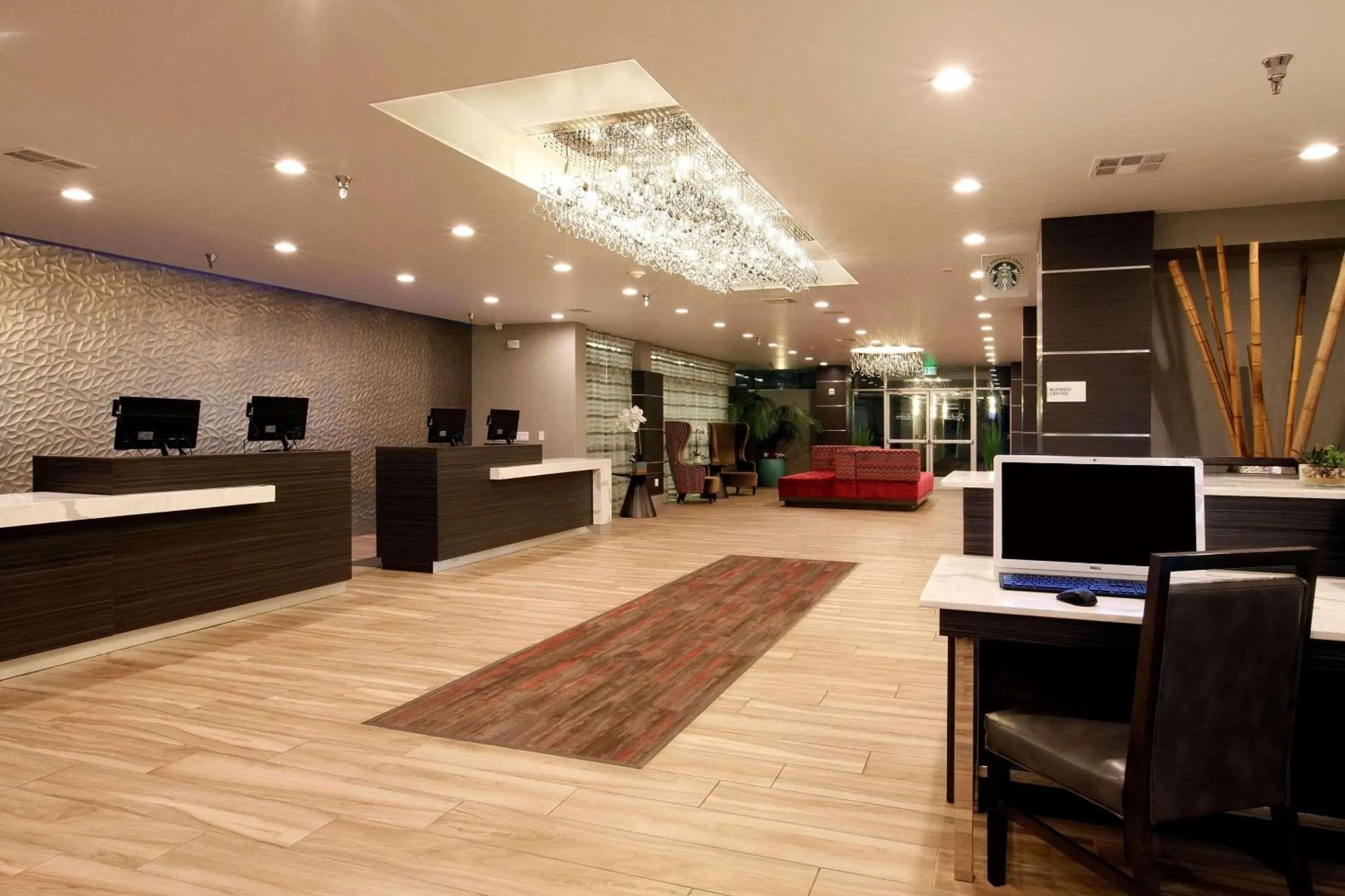 Business facilities in Radisson Hotel Oakland Airport