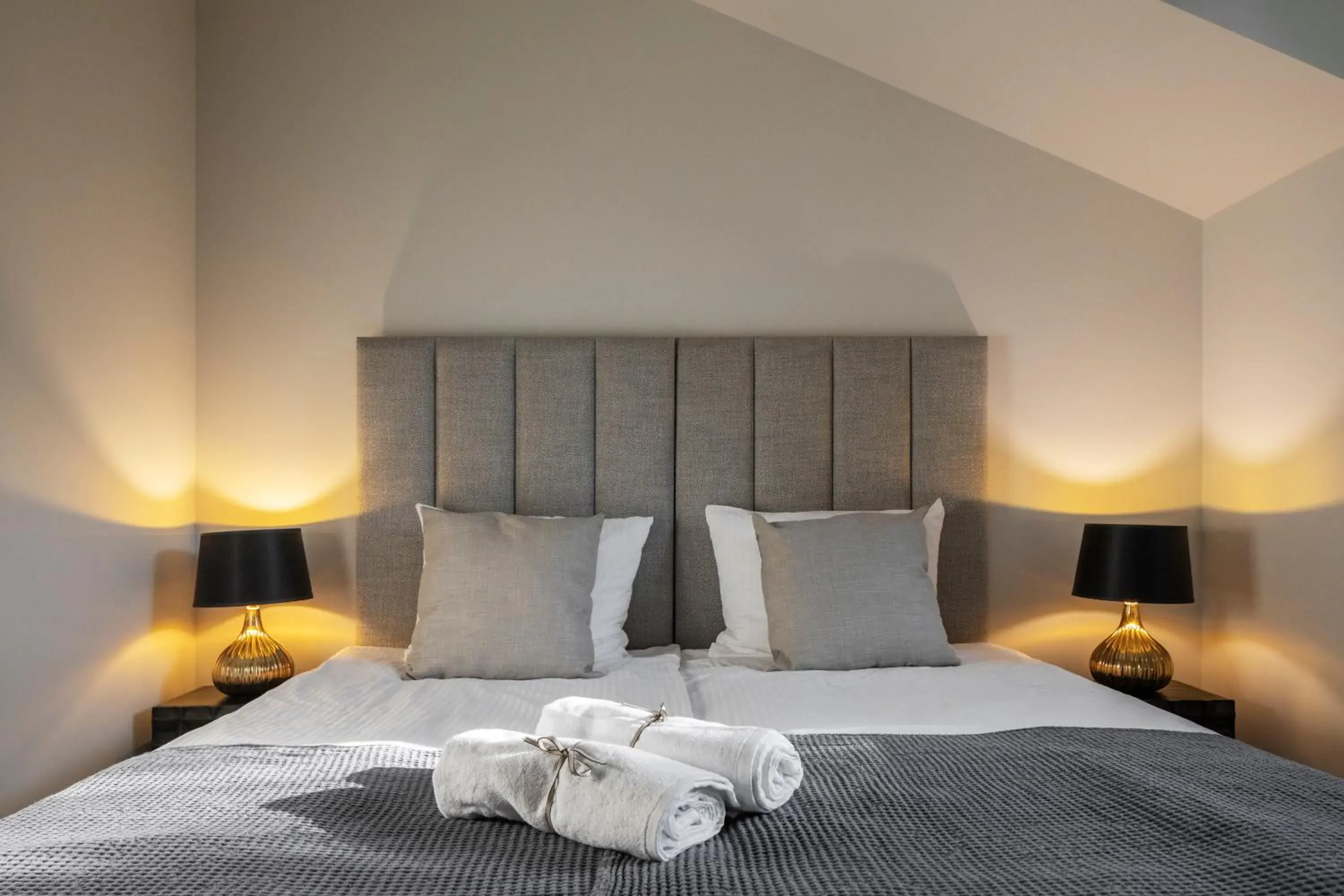 Quadruple Room in Rezydencja na Wzgórzu w zielonym sercu Łodzi przy Parku Krajobrazowym Ruda Wiilowa Quadruple Room in Rezydencja na Wzgórzu w zielonym sercu Łodzi przy Parku Krajobrazowym Ruda Wiilowa