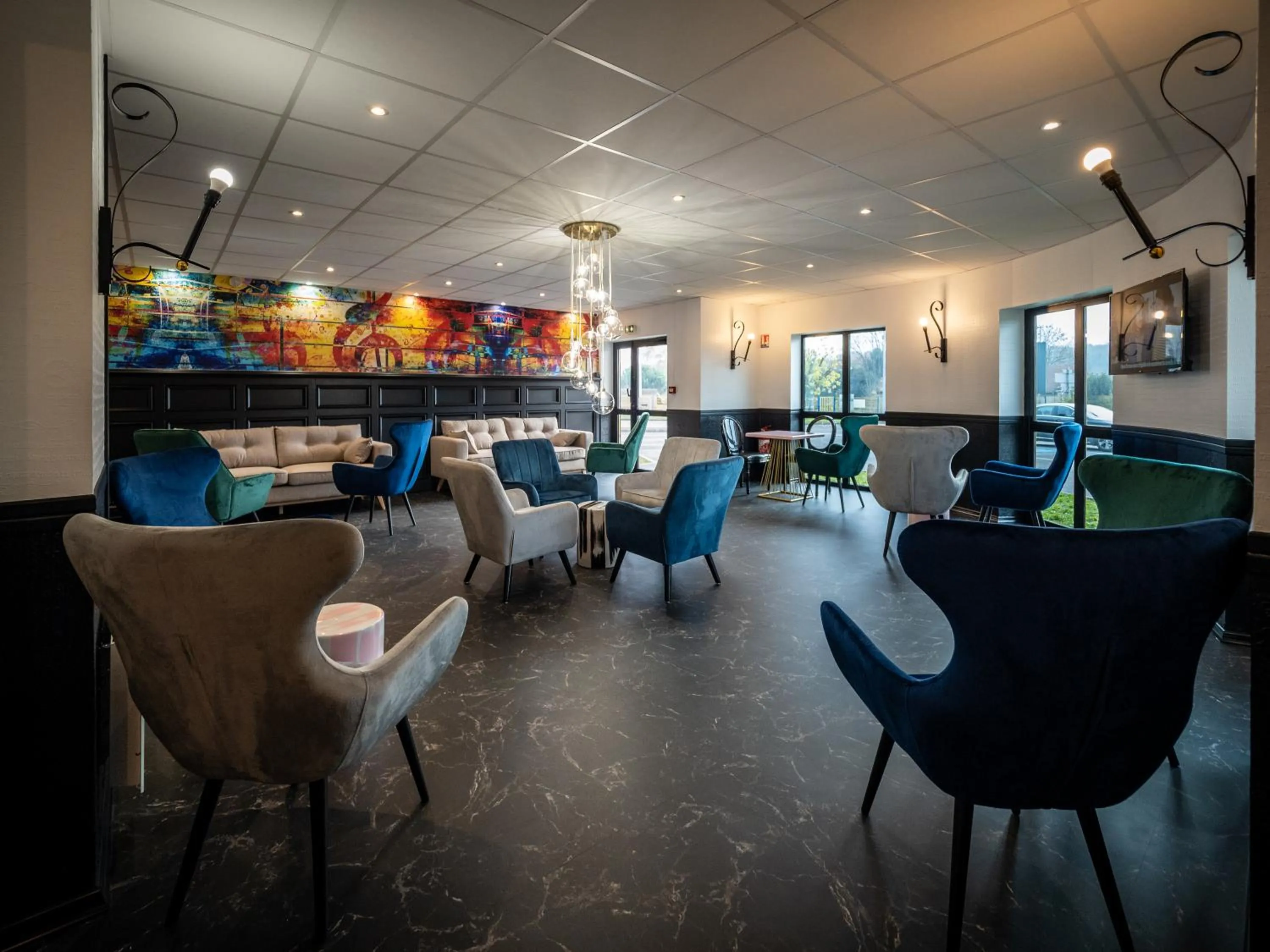 Lounge or bar in Welcomotel Beauvais Aéroport
