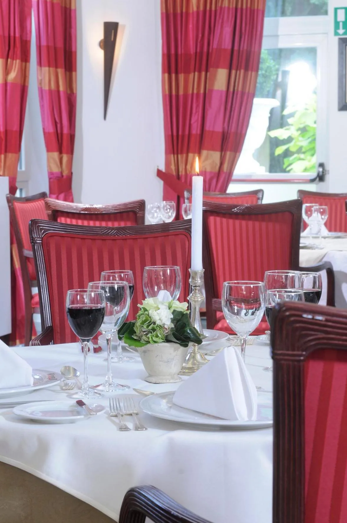 Restaurant/places to eat in Kasteel Wurfeld