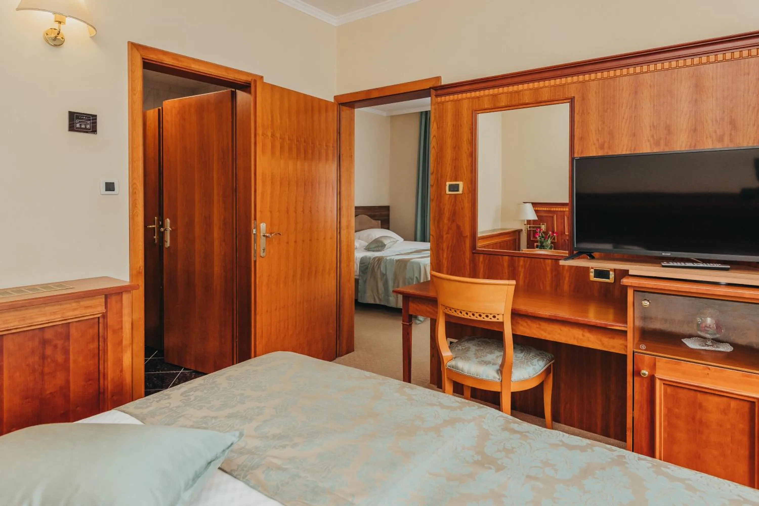 View (from property/room), Bed in Boutique Hotel Korana Srakovcic