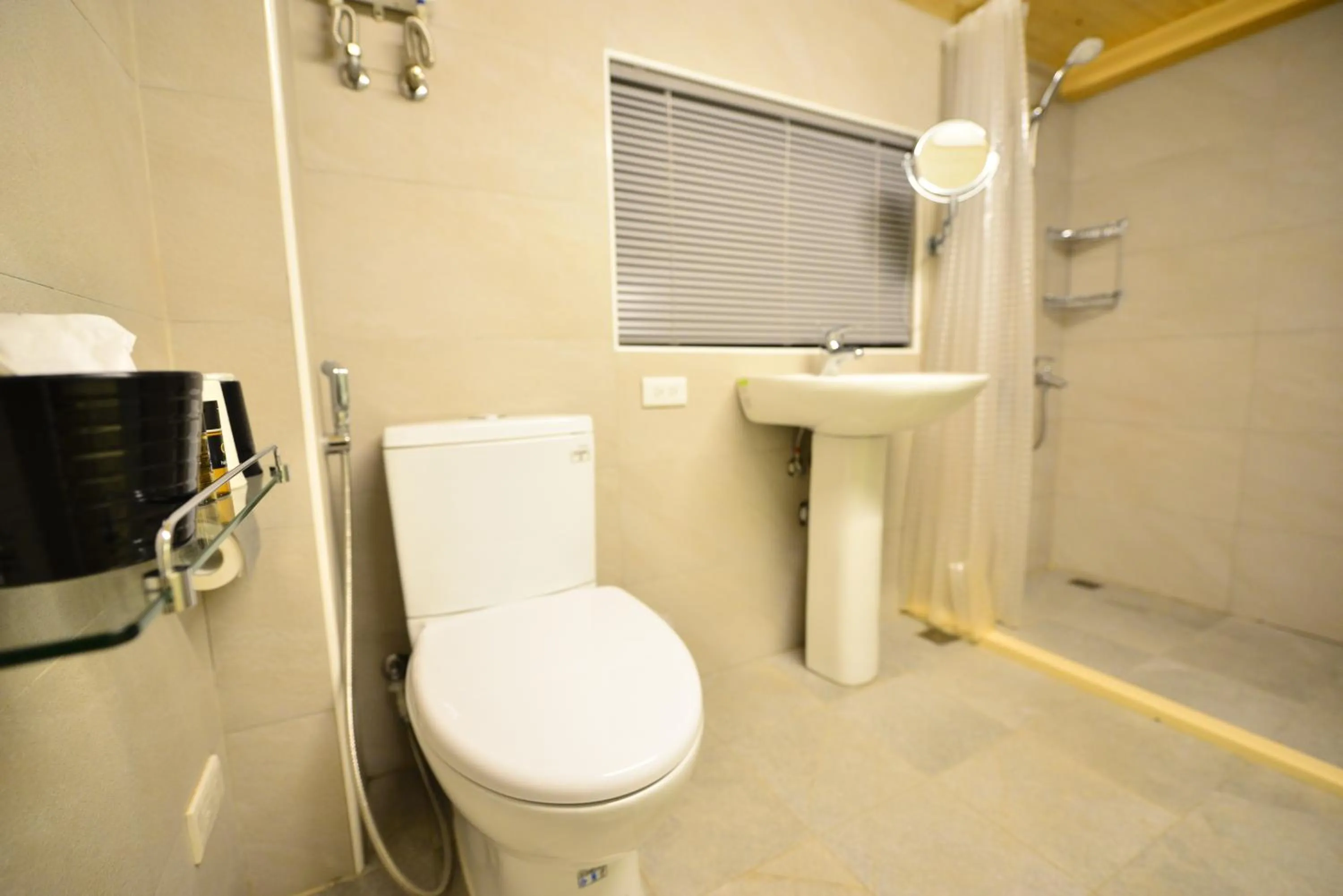 Bathroom in Happy House B&B