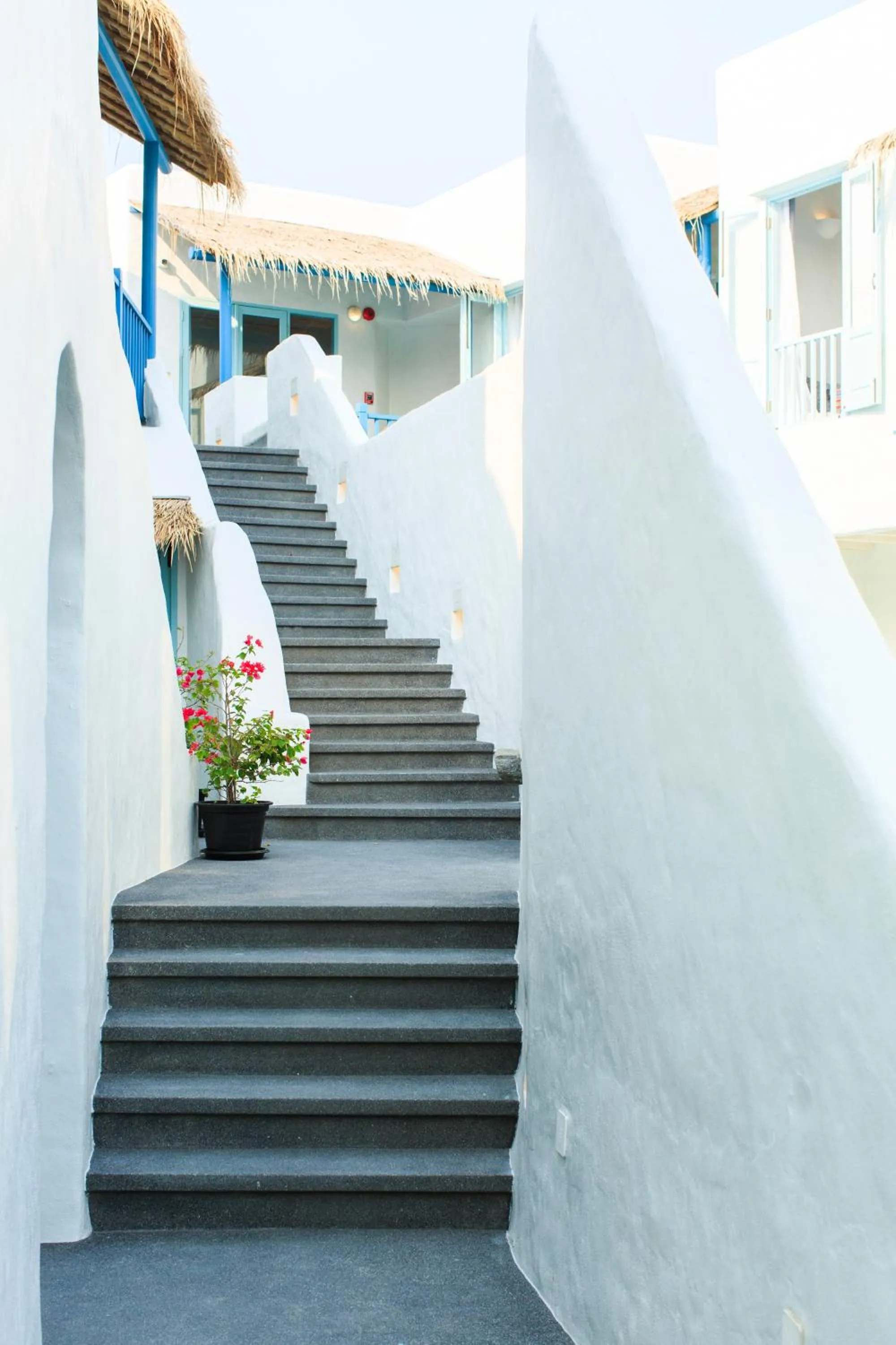 Property building in Resort de Paskani