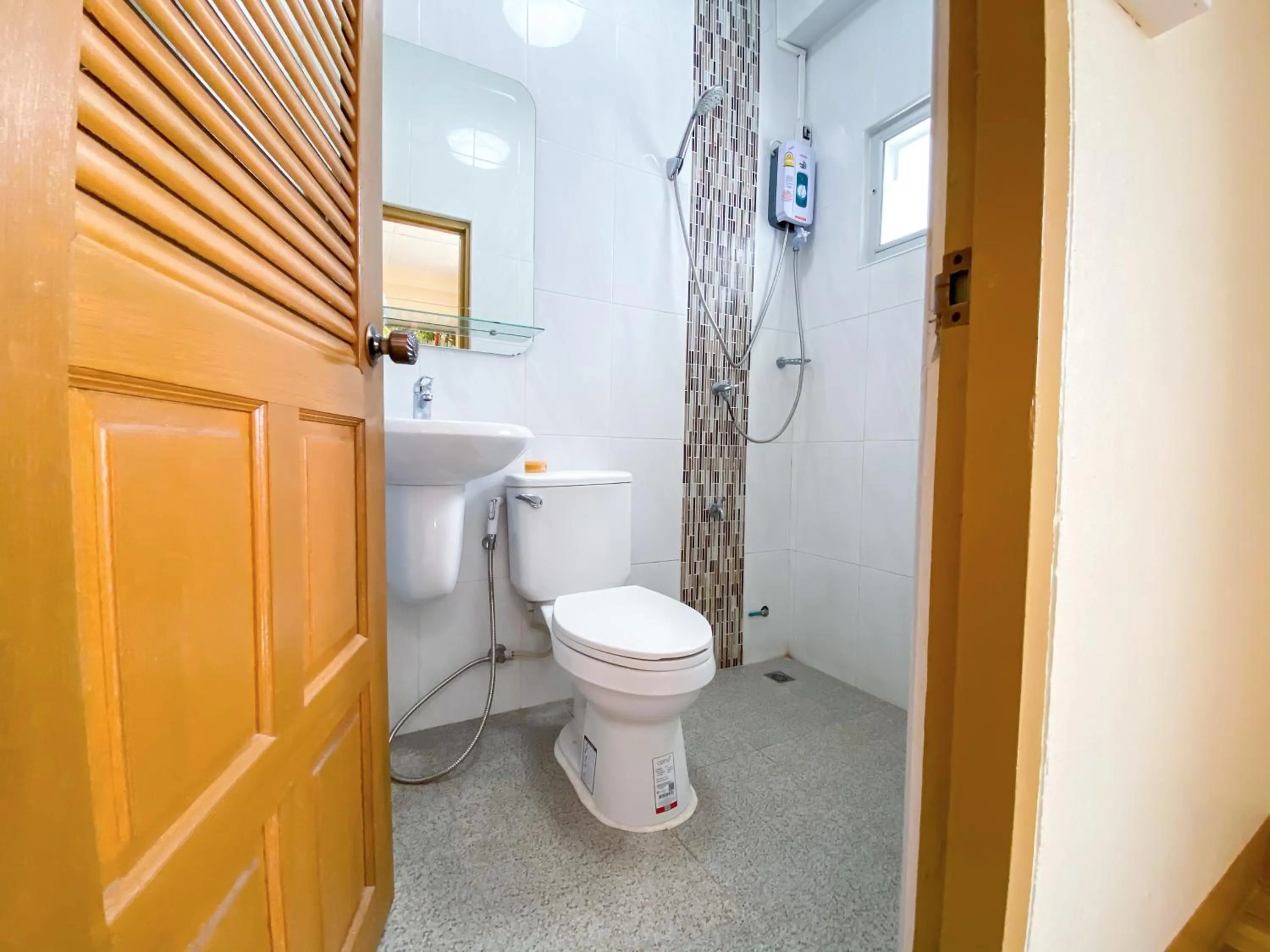 Shower in Kavil Guesthouse